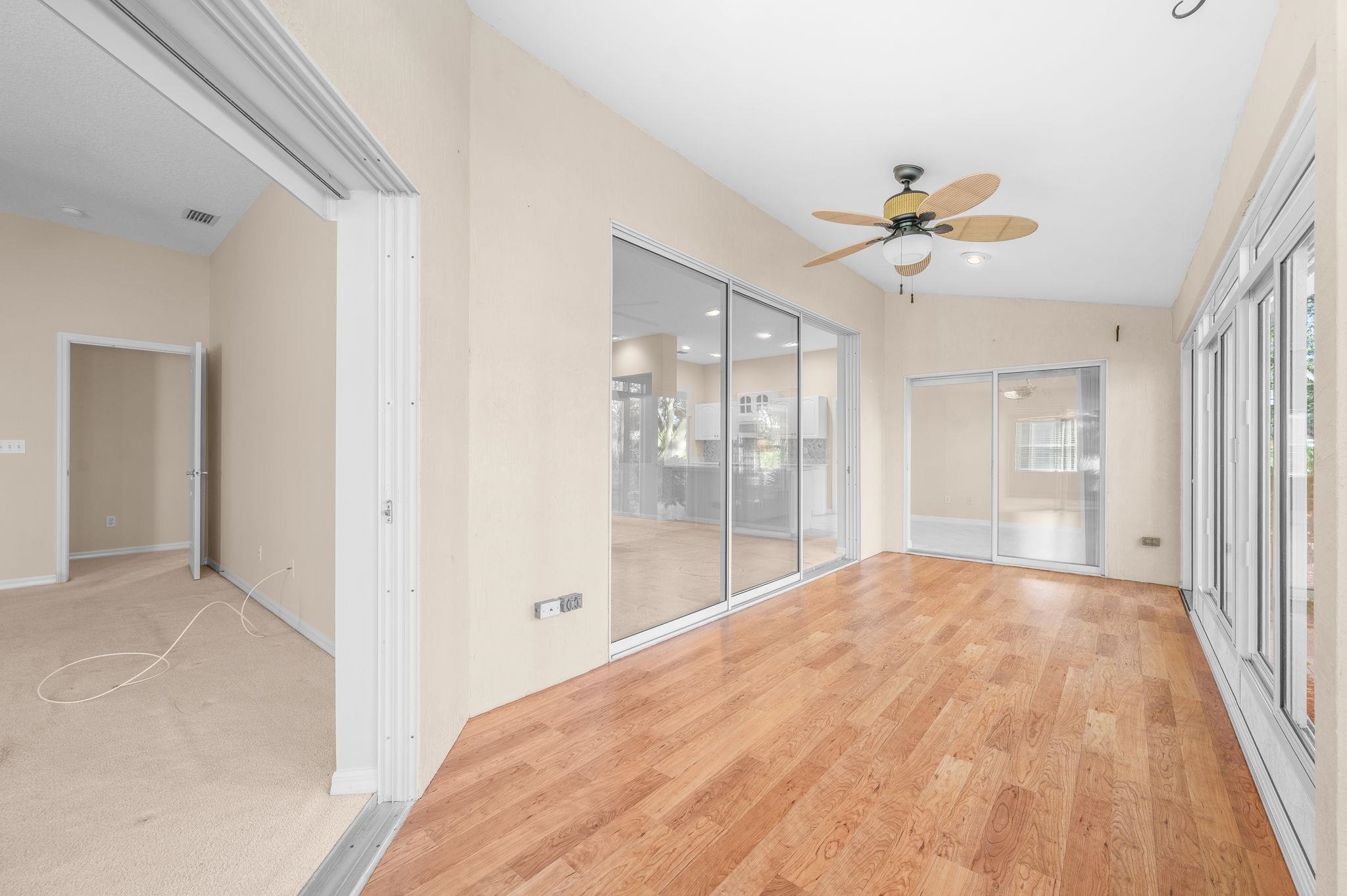 Image 27 of 44 For 284 San Nicolas Way