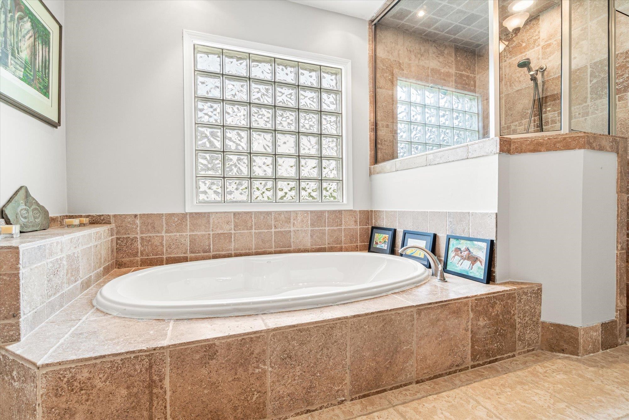 Image 23 of 55 For 606 Teeside Court