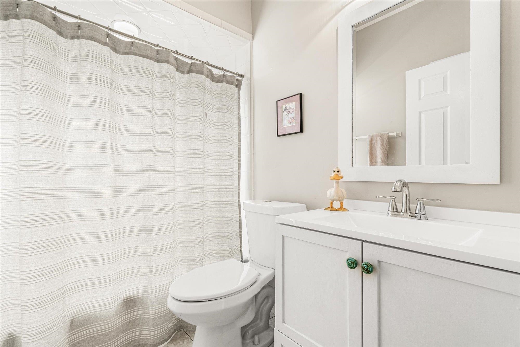 Image 31 of 55 For 606 Teeside Court