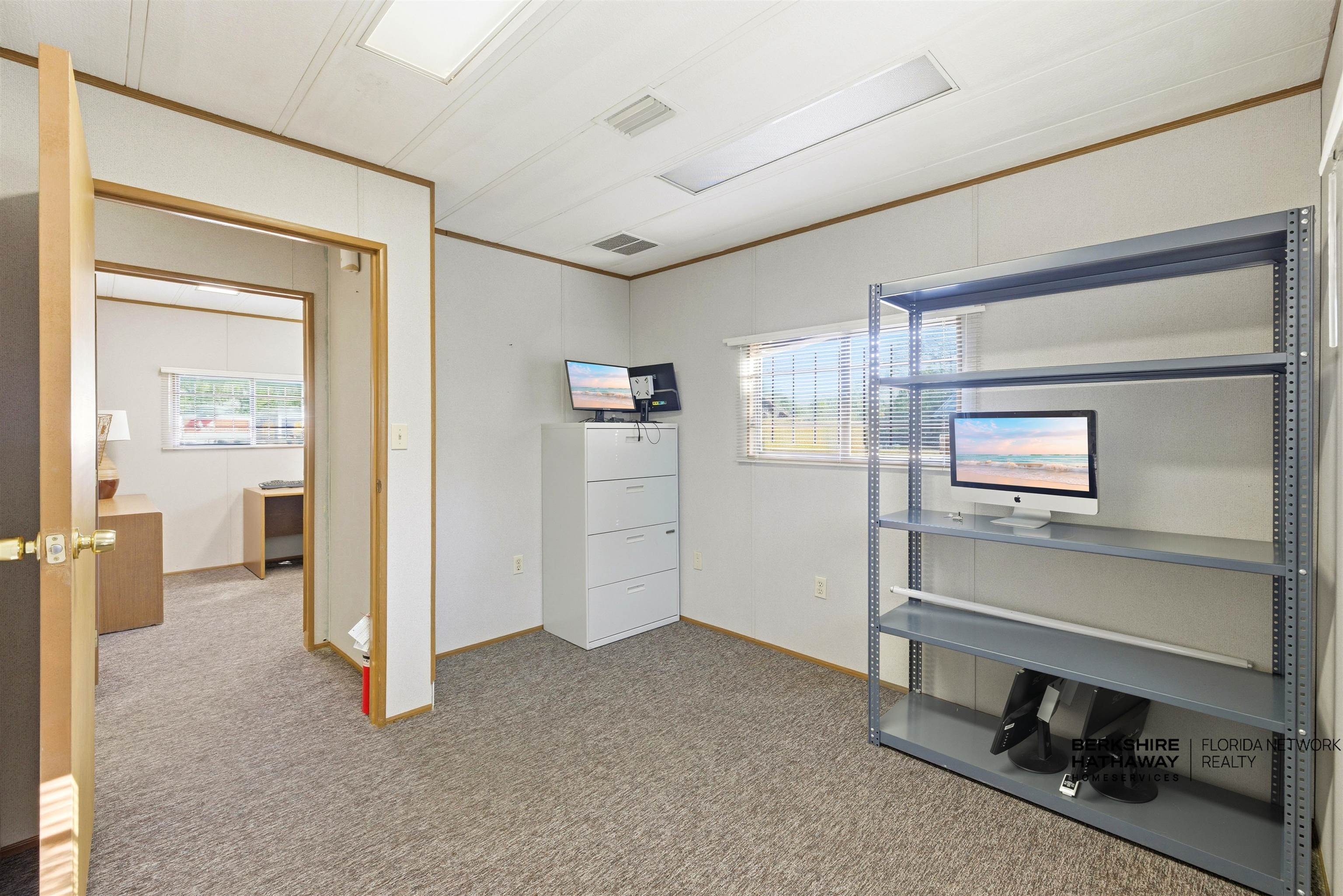 Image 14 of 21 For 5876 Old Timuquana Road  Bldg 2