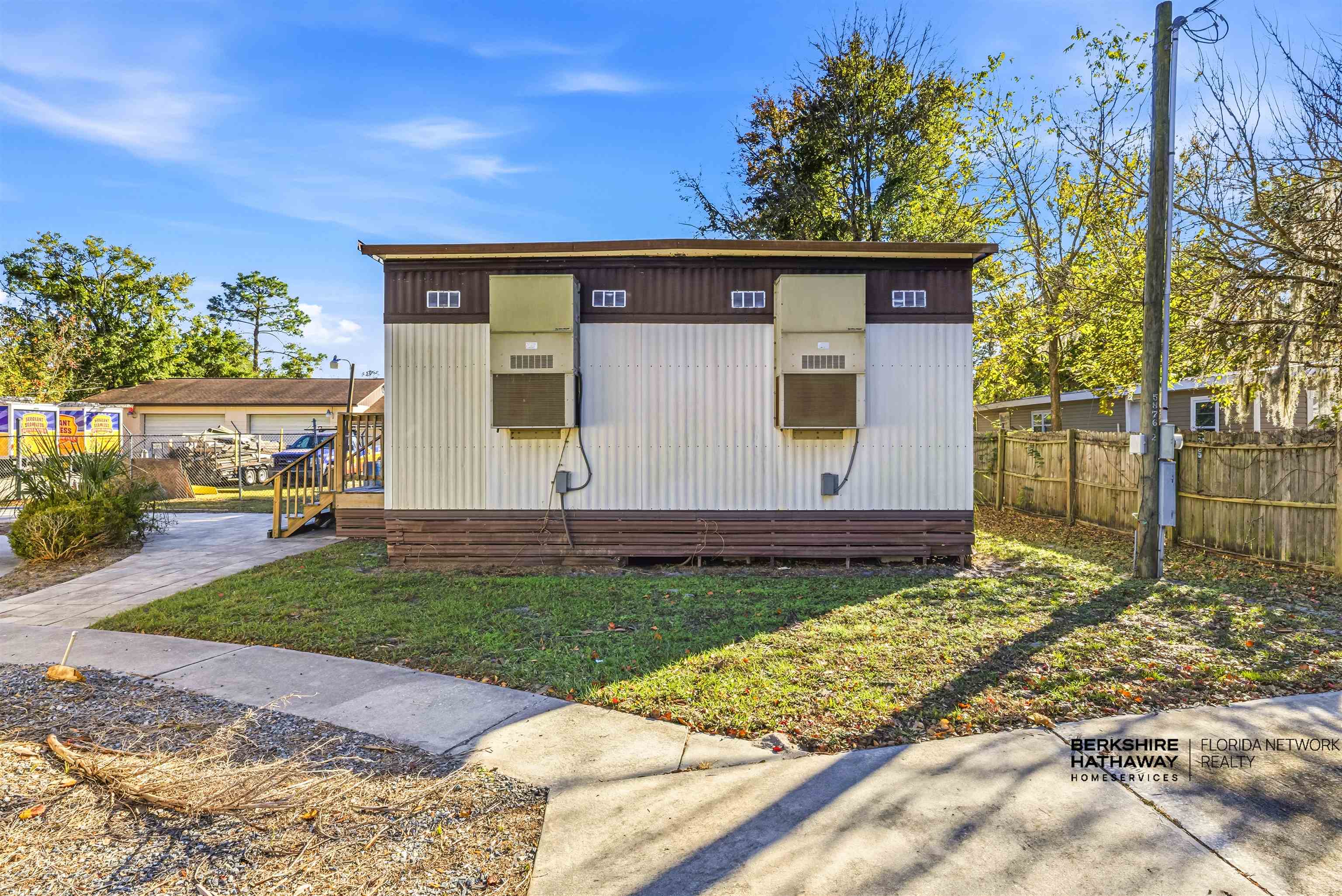 Image 2 of 21 For 5876 Old Timuquana Road  Bldg 2