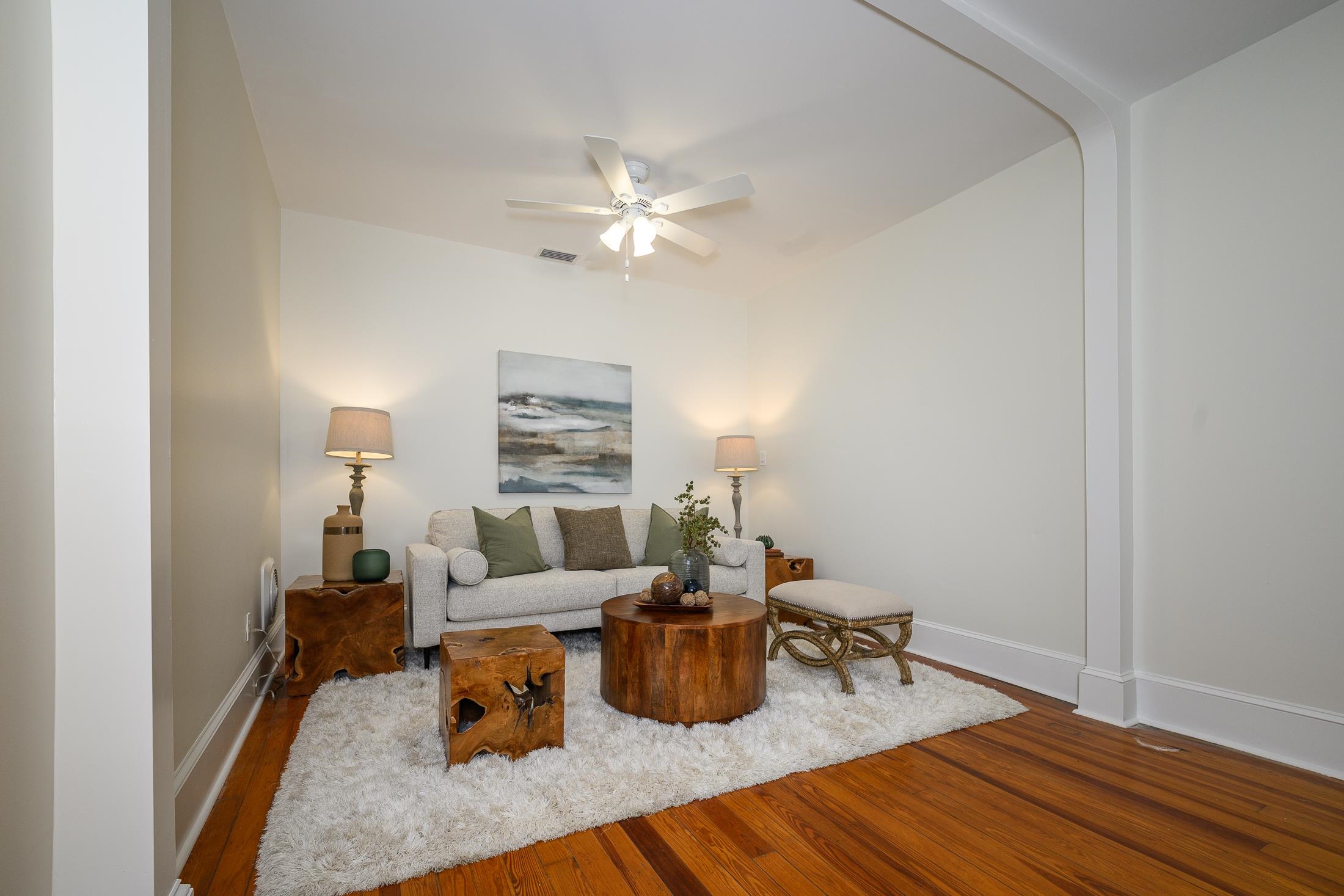 Image 12 of 61 For 4 Milton St  