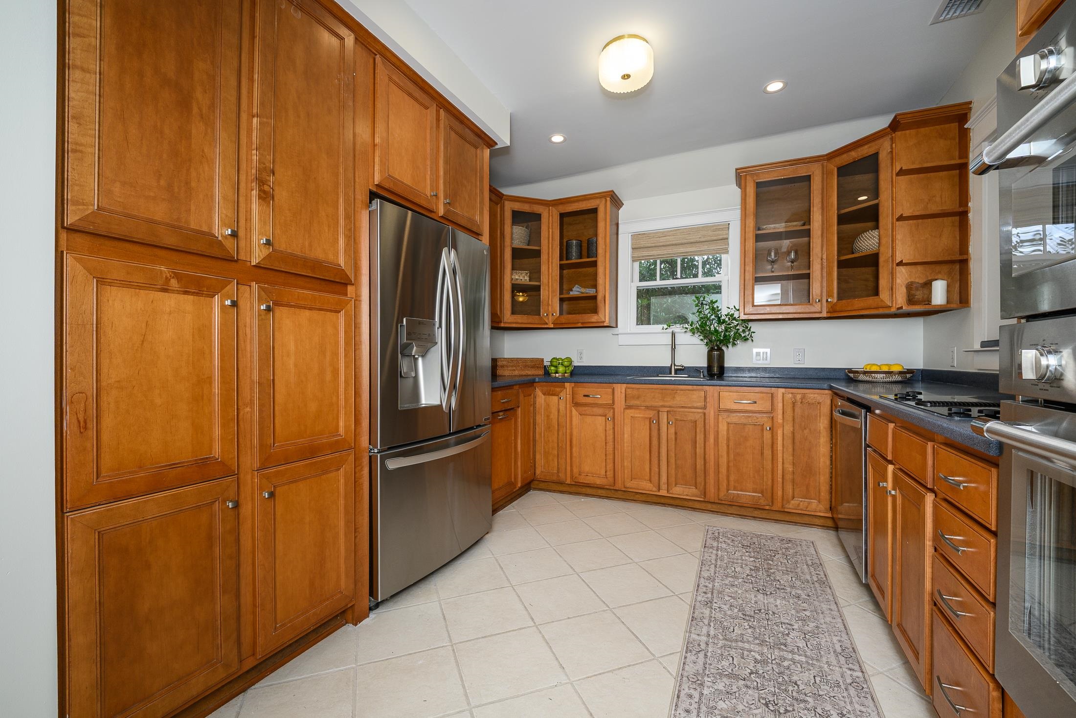 Image 19 of 61 For 4 Milton St  