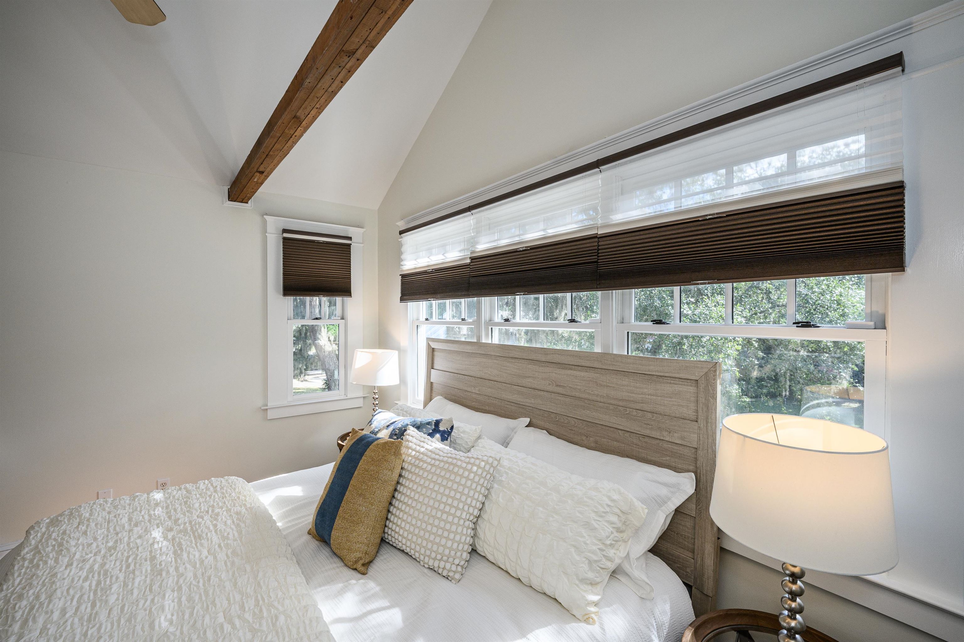 Image 36 of 61 For 4 Milton St  