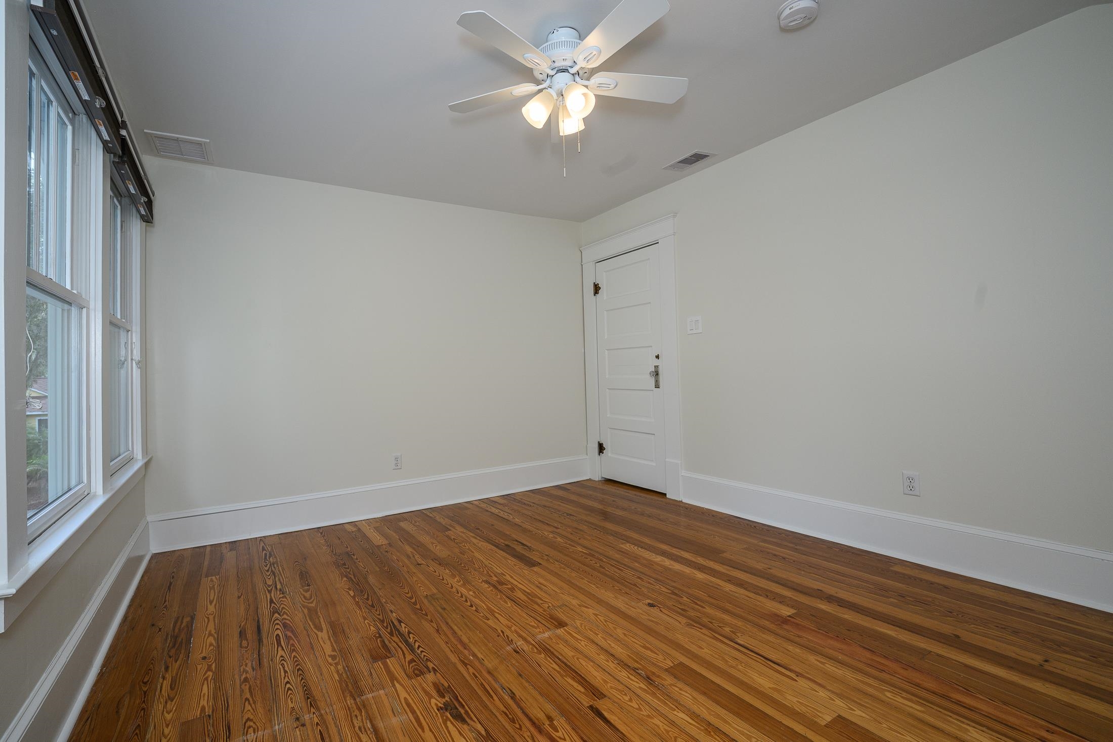 Image 45 of 61 For 4 Milton St  