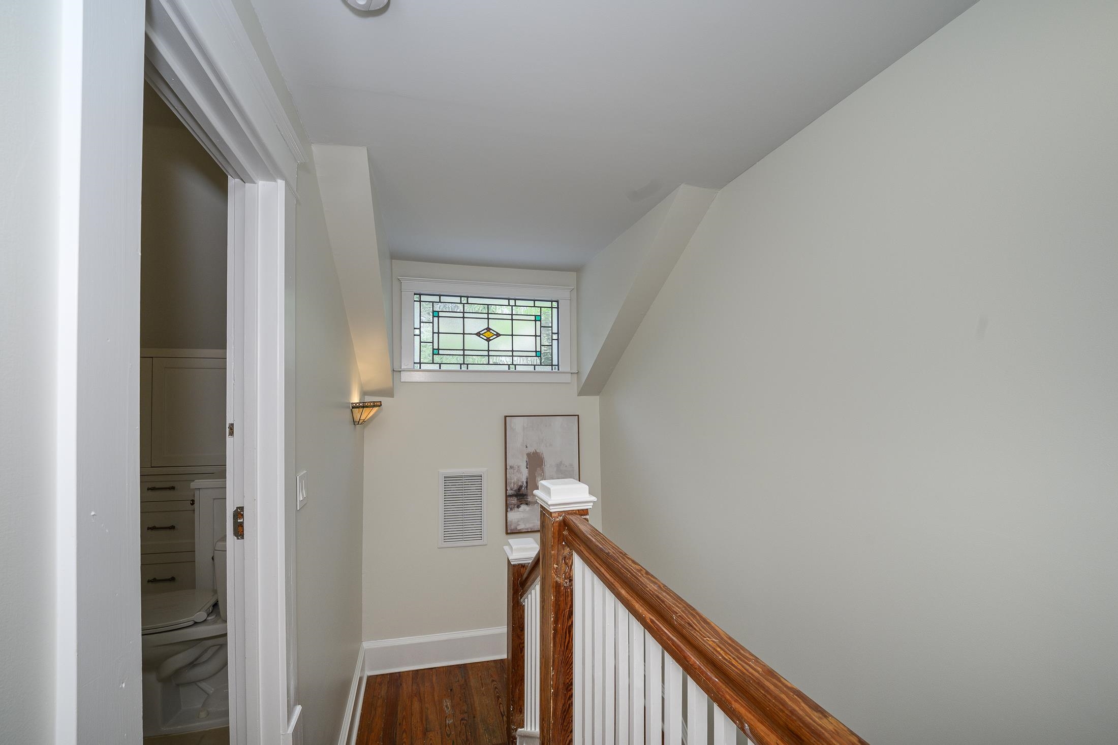 Image 49 of 61 For 4 Milton St  