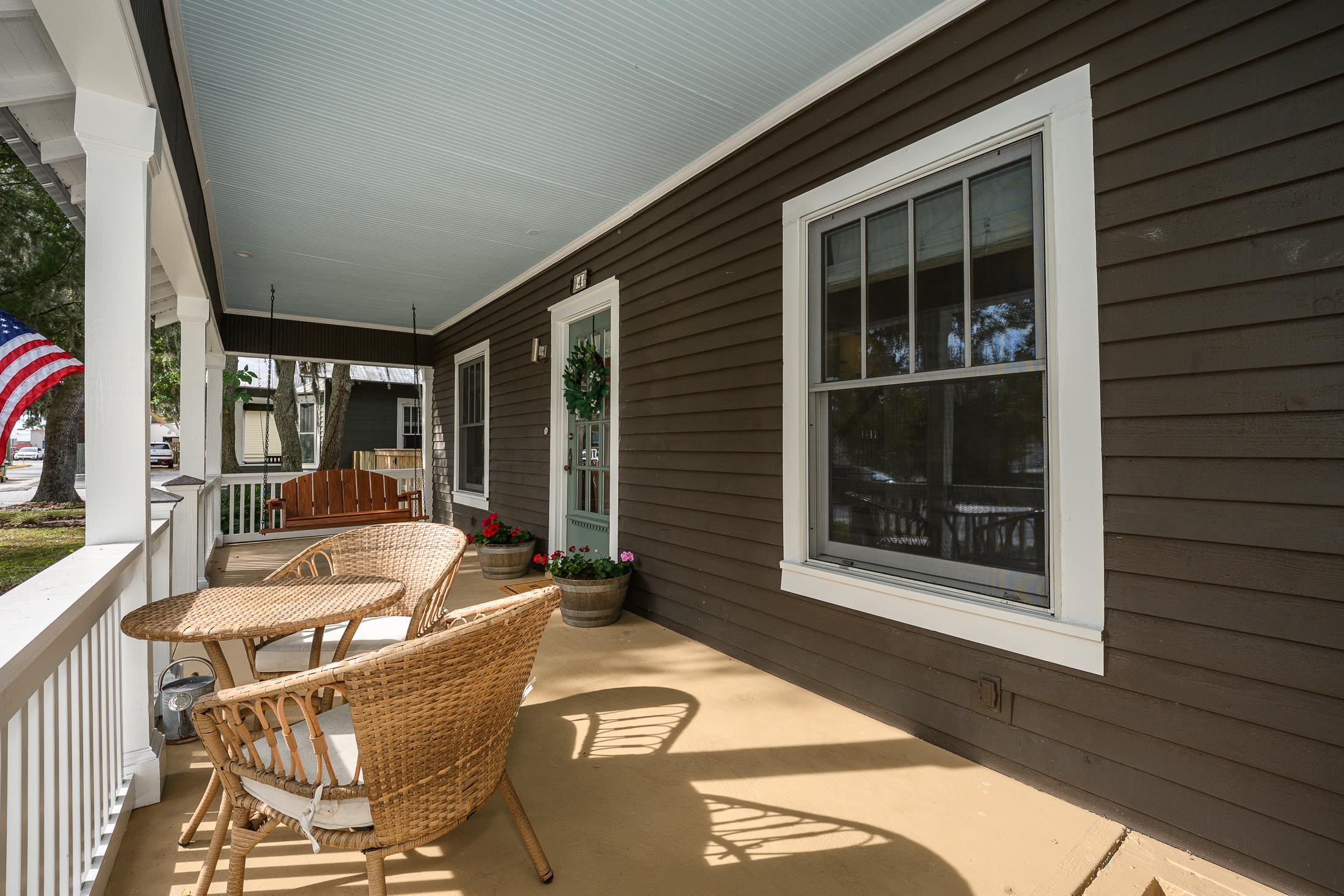 Image 5 of 61 For 4 Milton St  