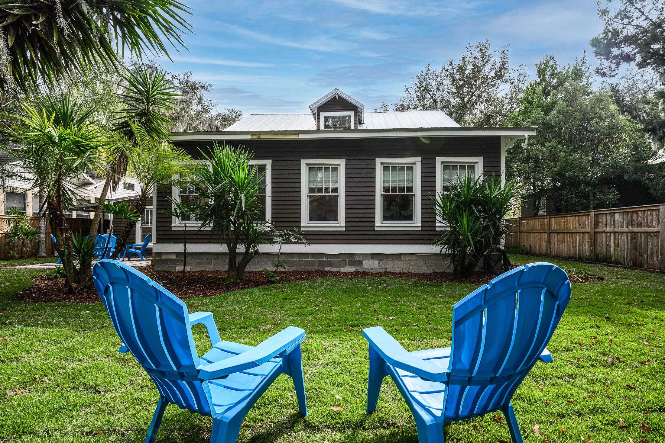 Image 53 of 61 For 4 Milton St  