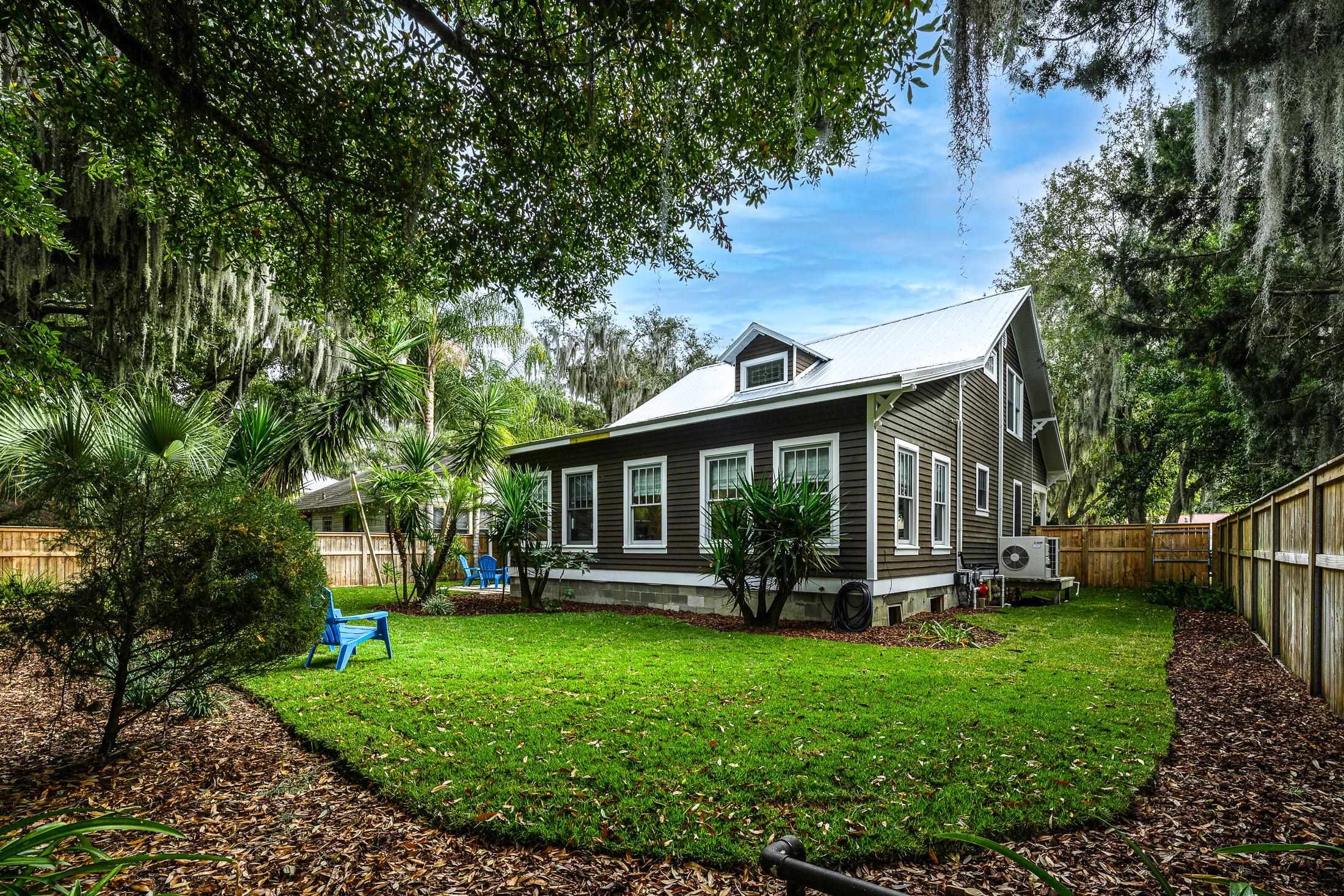 Image 54 of 61 For 4 Milton St  