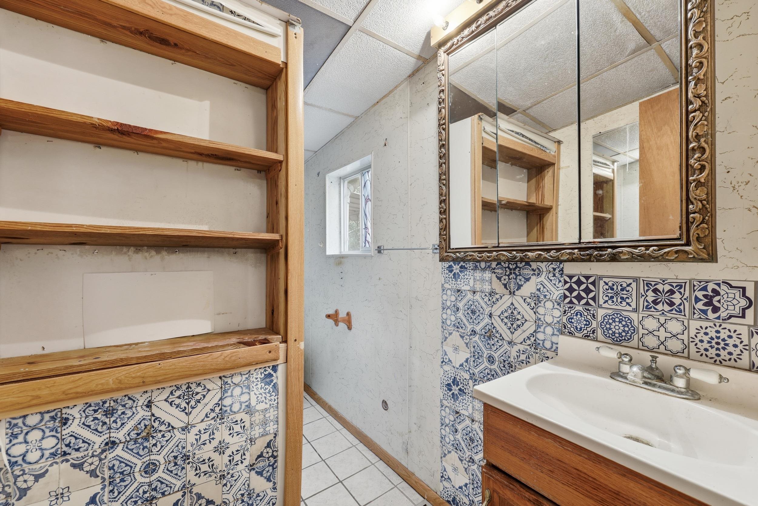 Image 15 of 15 For 84 Weeden Street