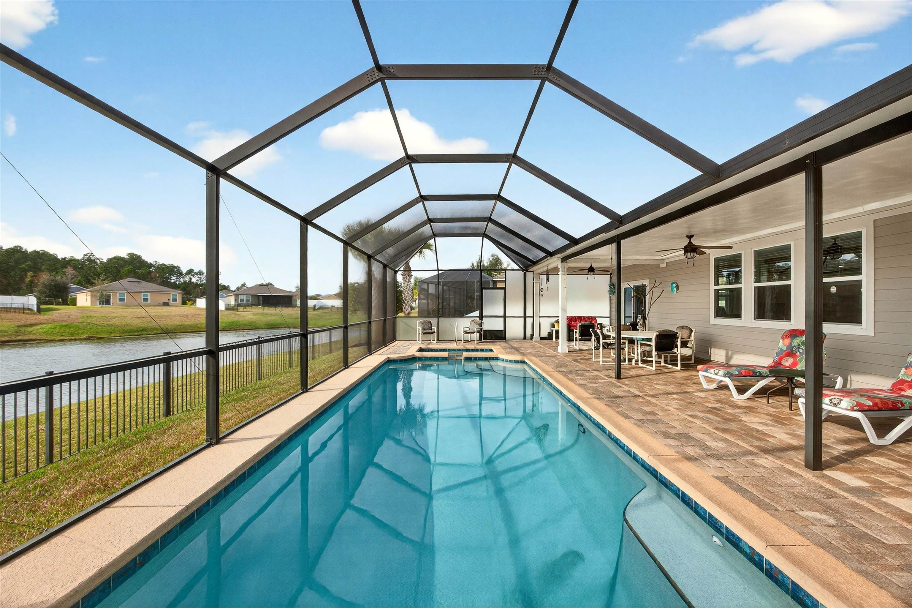 Image 24 of 37 For 50 Sierras Loop