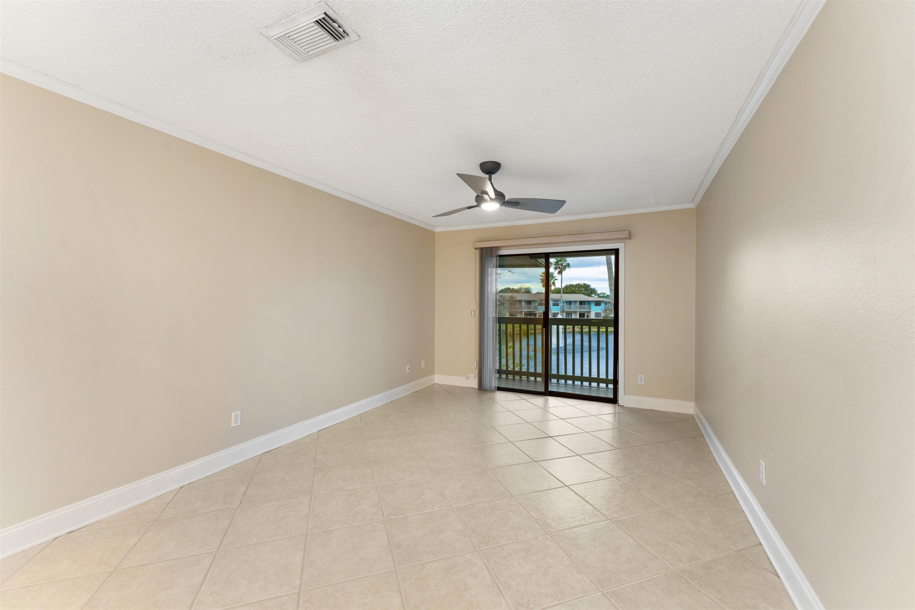 Image 6 of 30 For 650 Pope Rd #233 W 233