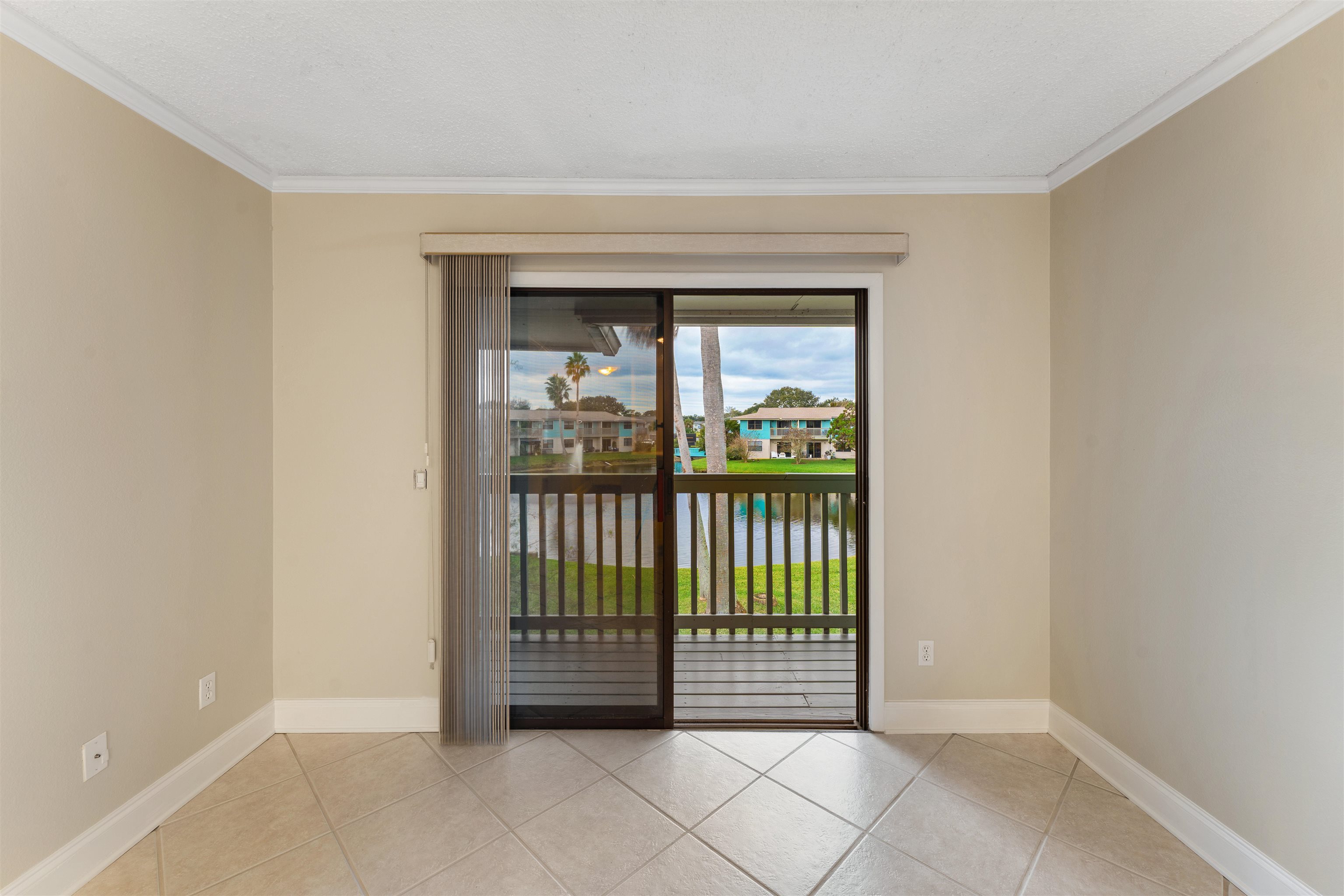 Image 7 of 30 For 650 Pope Rd #233 W 233