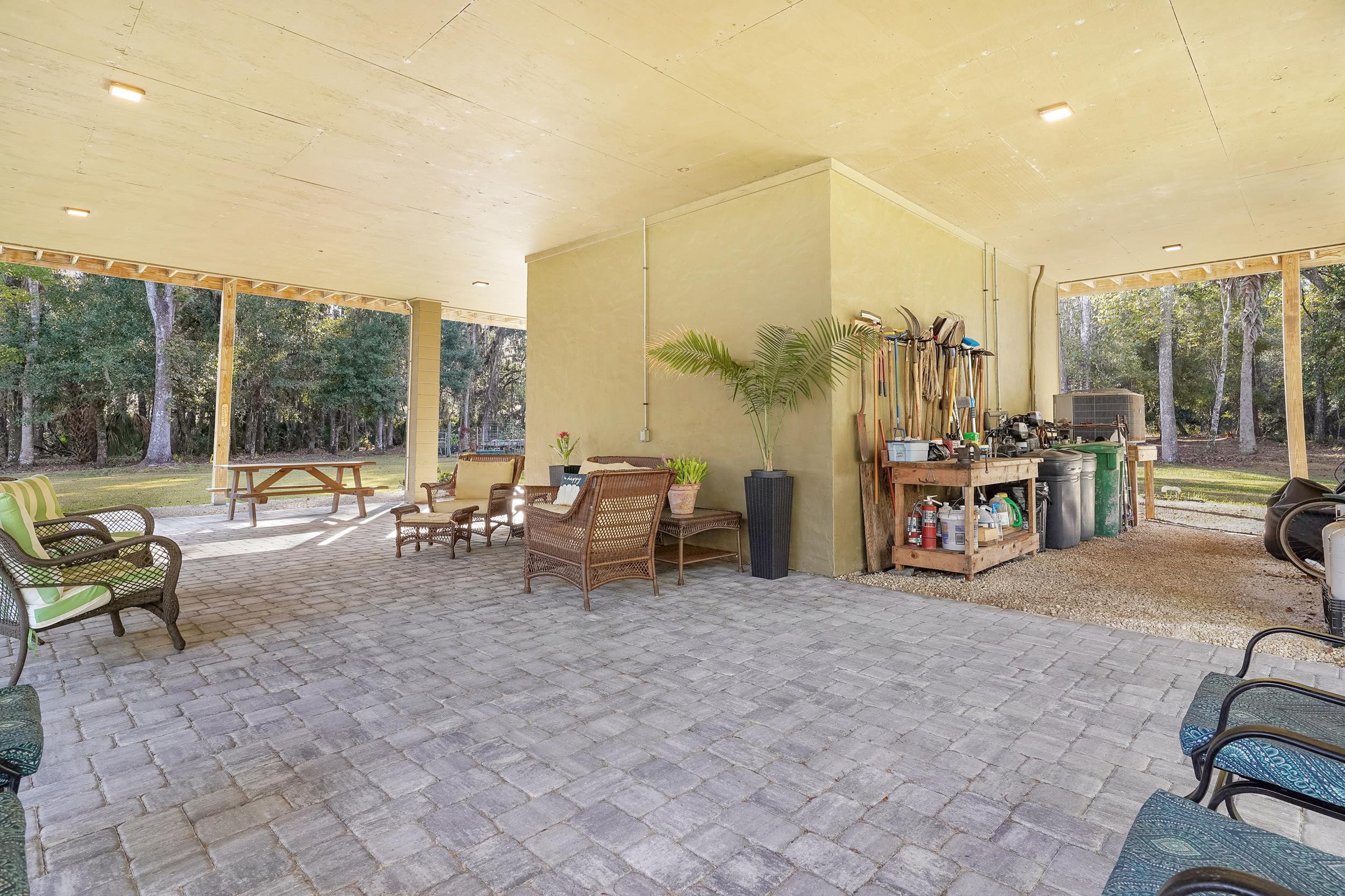 Image 11 of 64 For 122 Drayton Island Rd