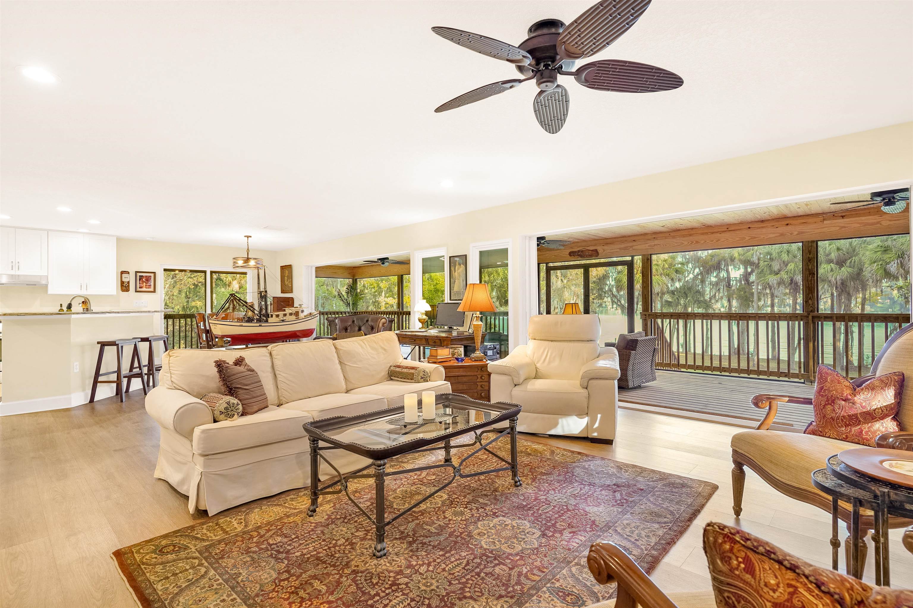 Image 23 of 64 For 122 Drayton Island Rd