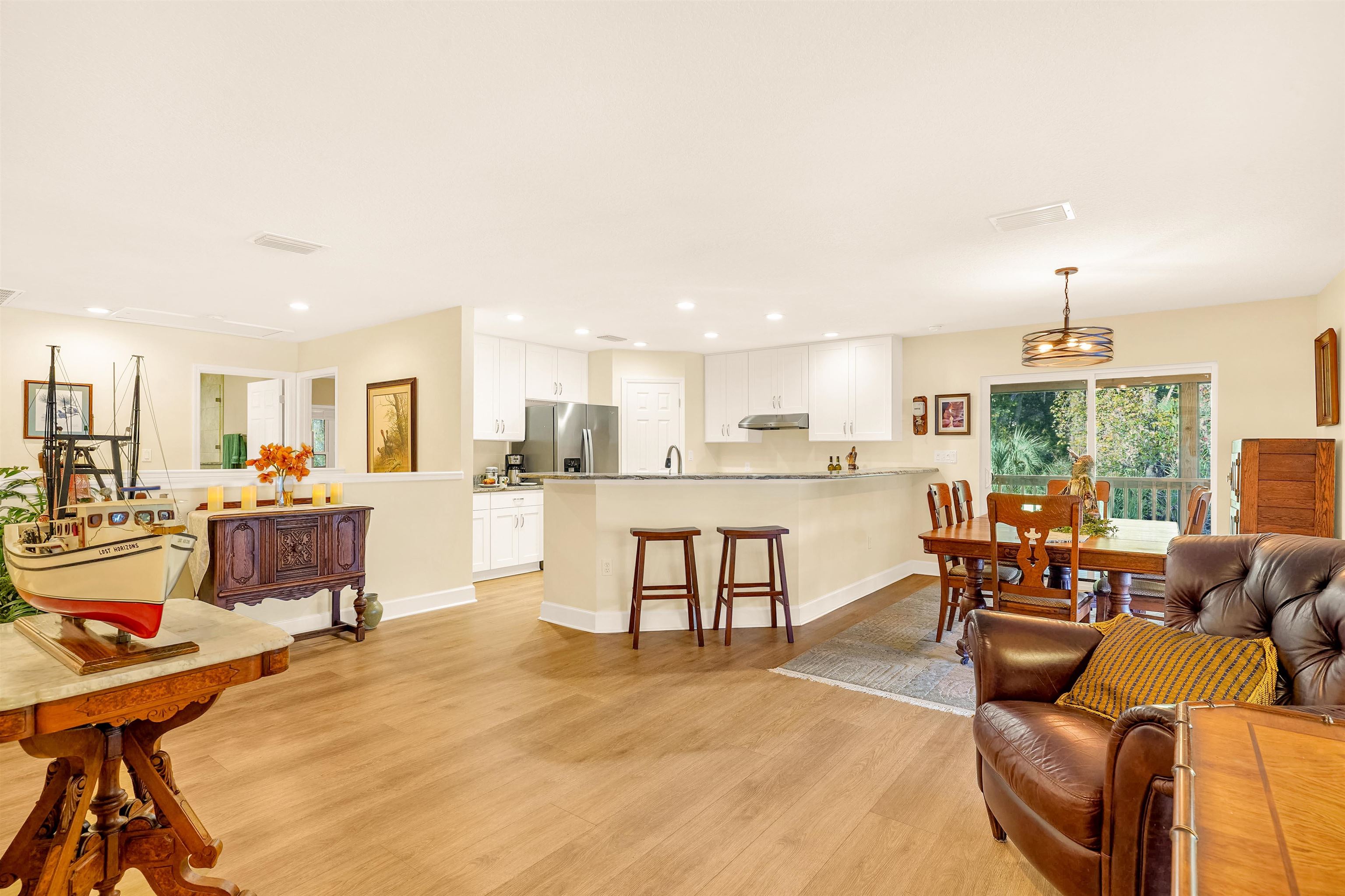 Image 26 of 64 For 122 Drayton Island Rd