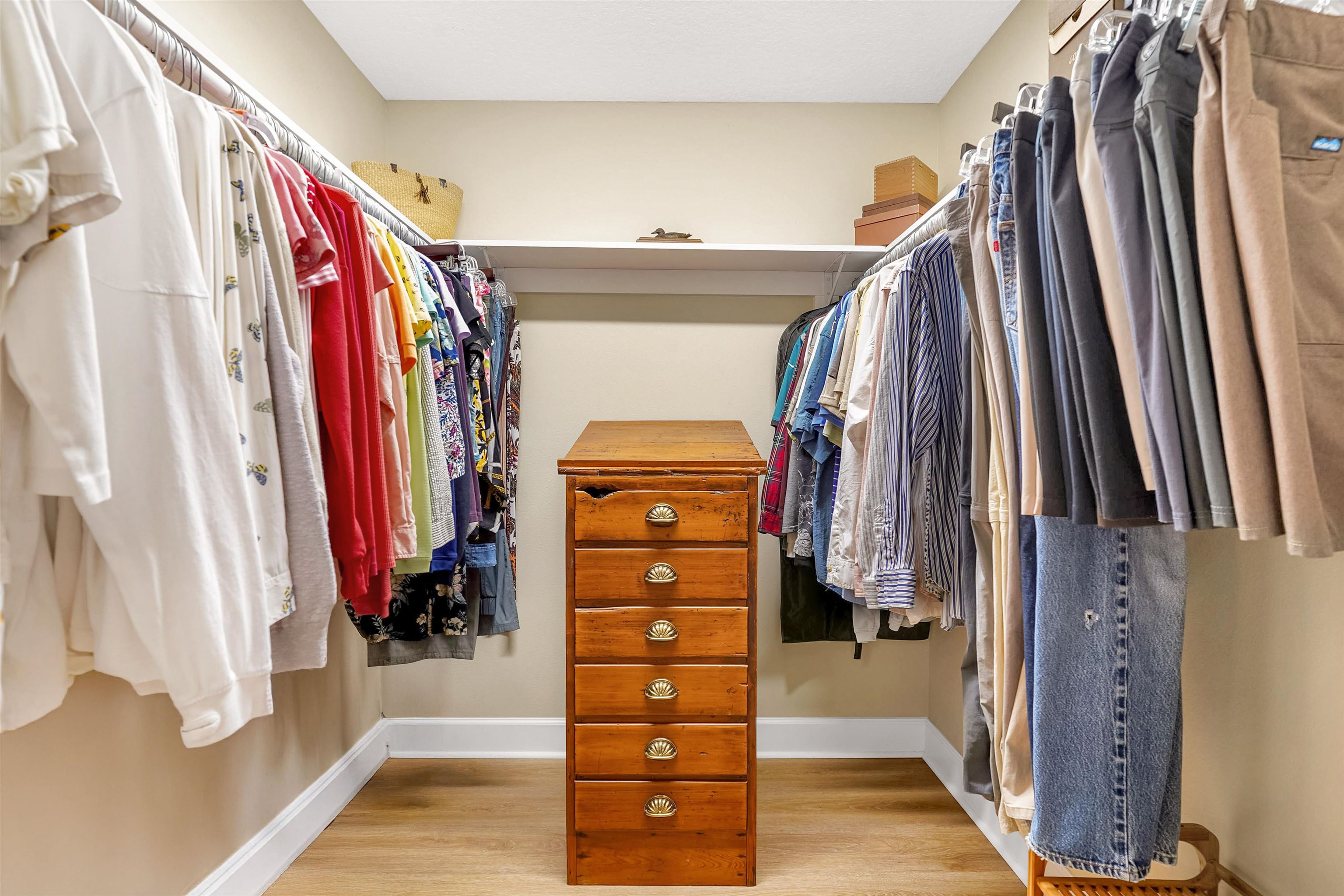 Image 38 of 64 For 122 Drayton Island Rd