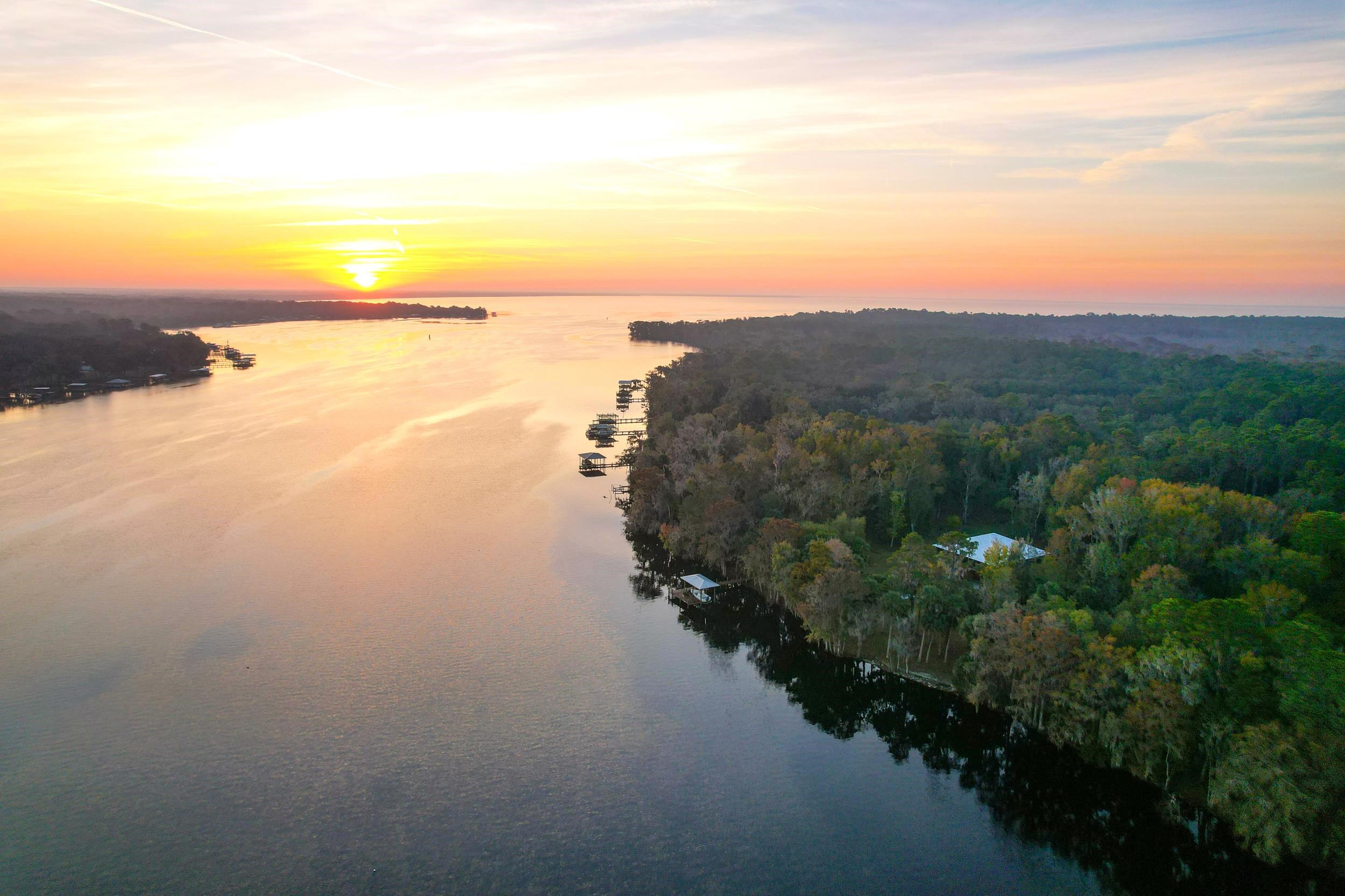 Image 56 of 64 For 122 Drayton Island Rd