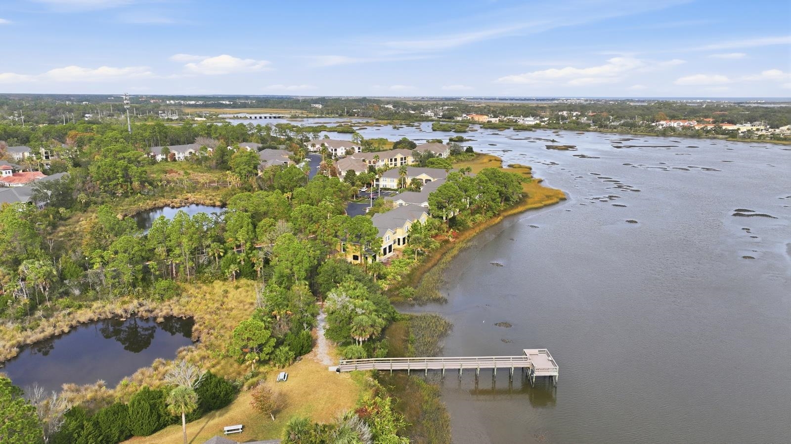 Image 18 of 48 For 1810 Vista Cove Rd