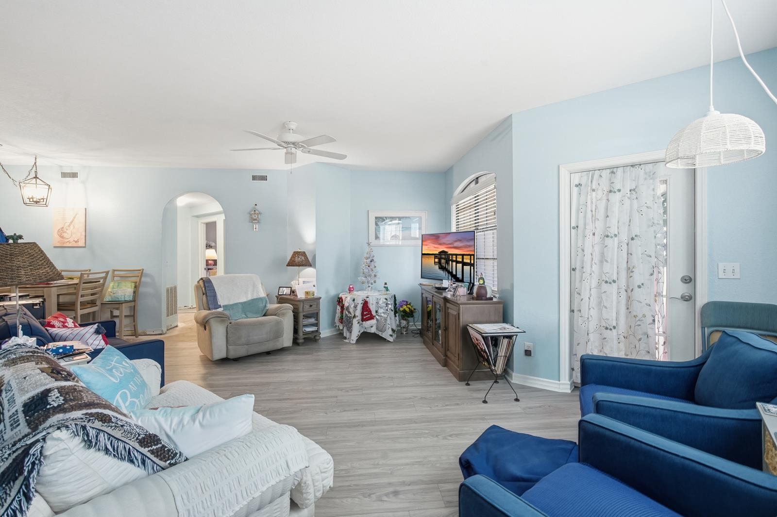 Image 31 of 48 For 1810 Vista Cove Rd