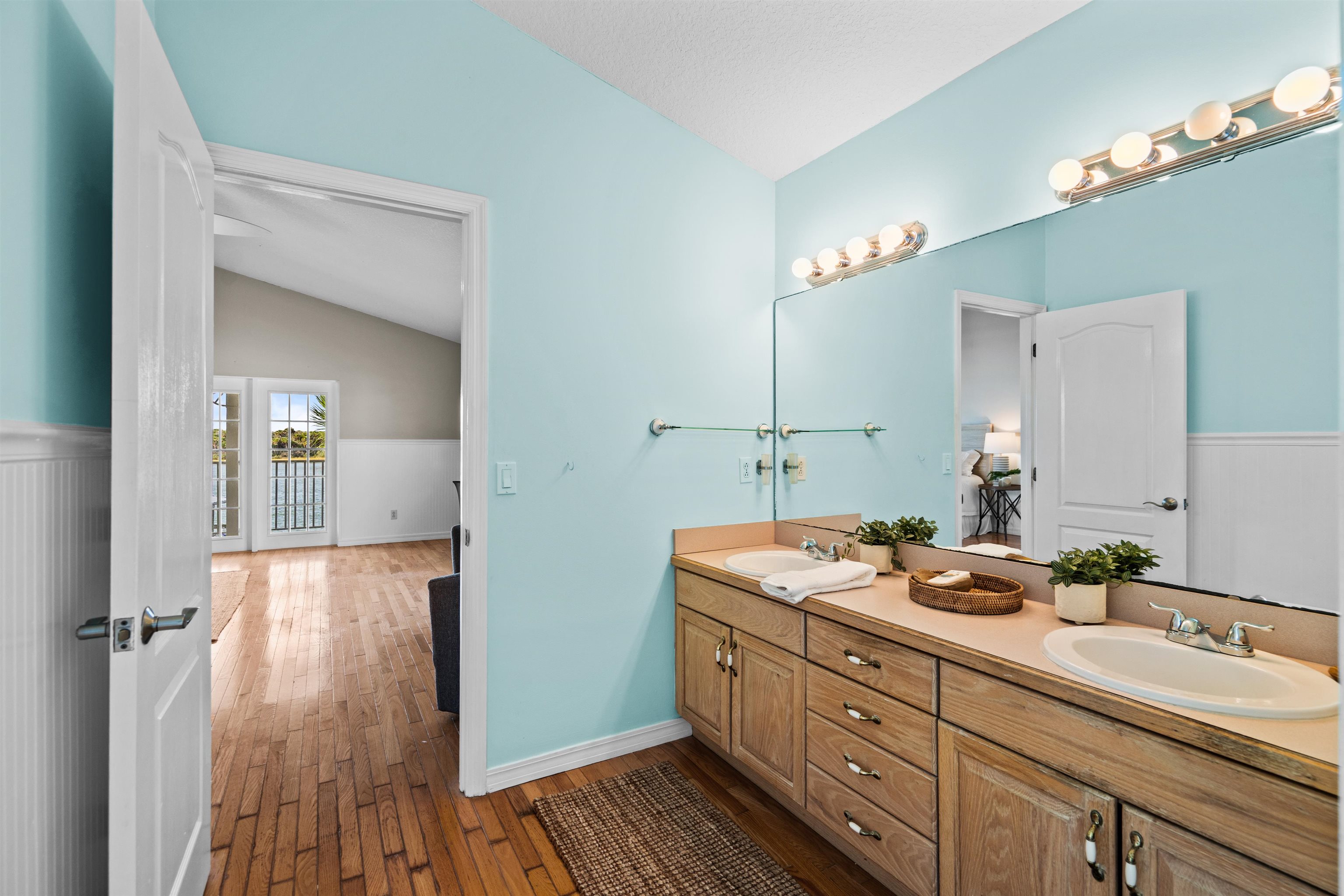 Image 37 of 72 For 9277 July Ln