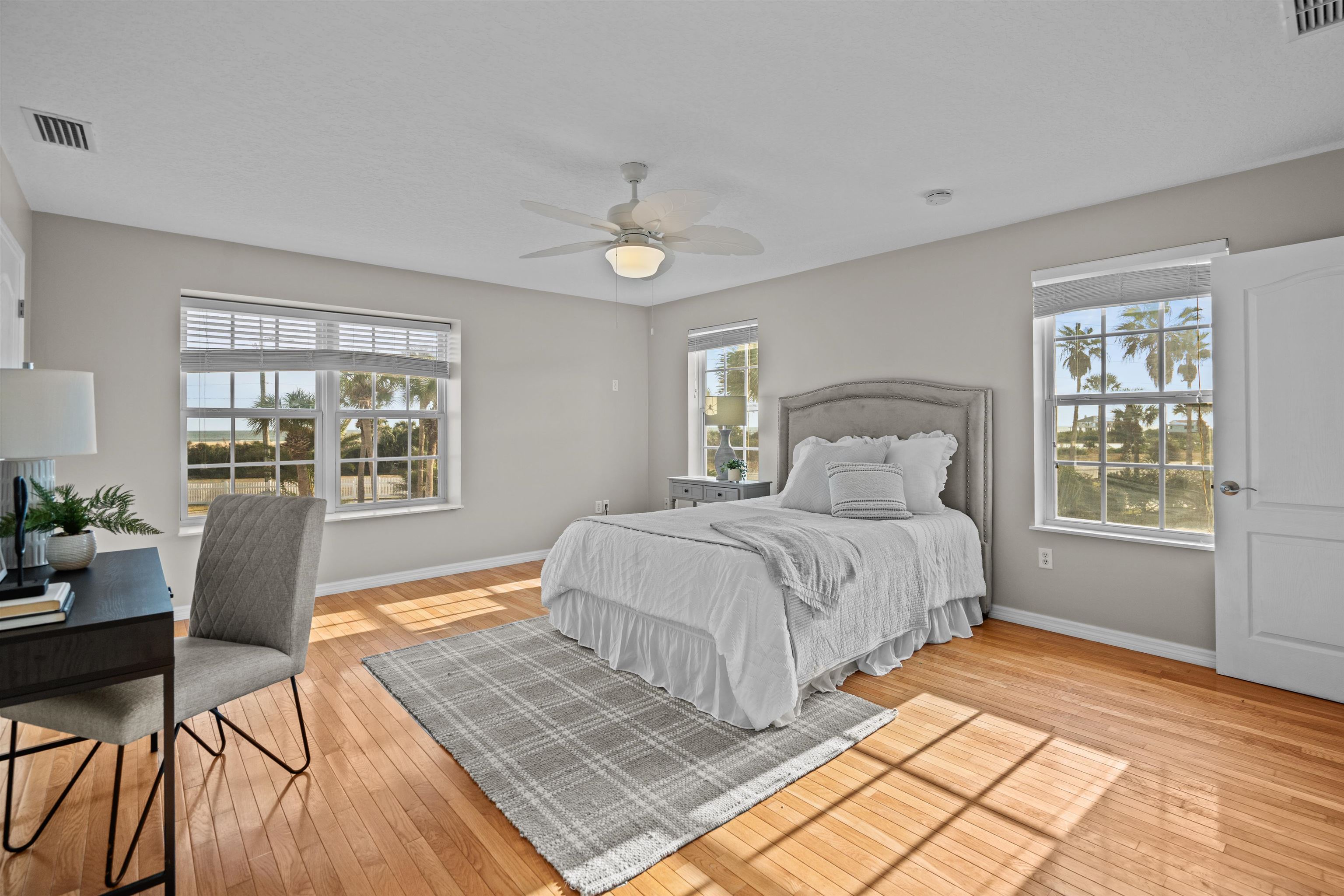 Image 40 of 72 For 9277 July Ln