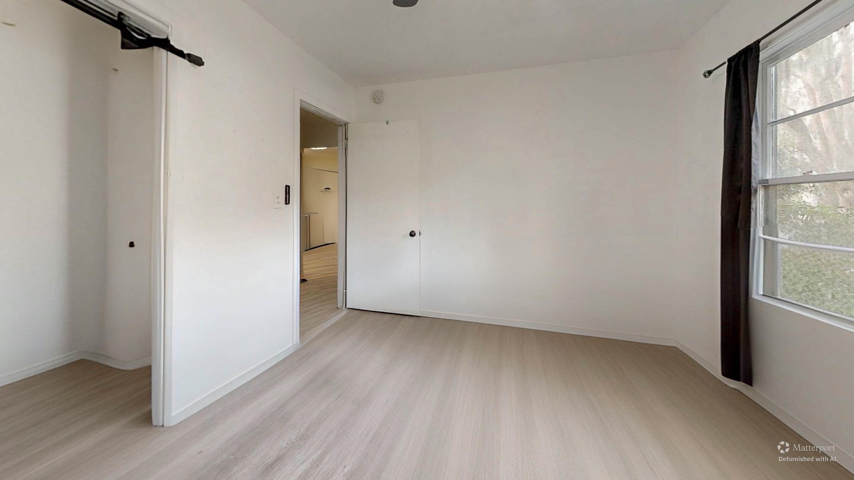 Image 23 of 38 For 349 Abbey Ave