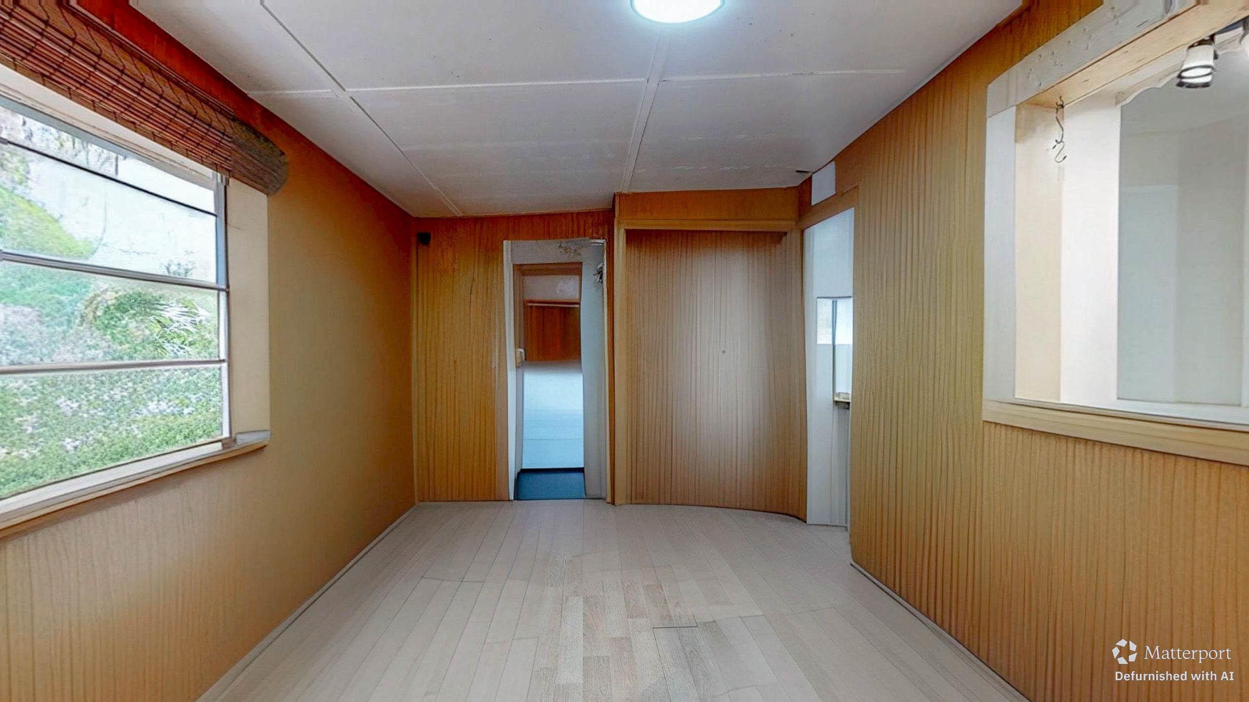 Image 29 of 38 For 349 Abbey Ave