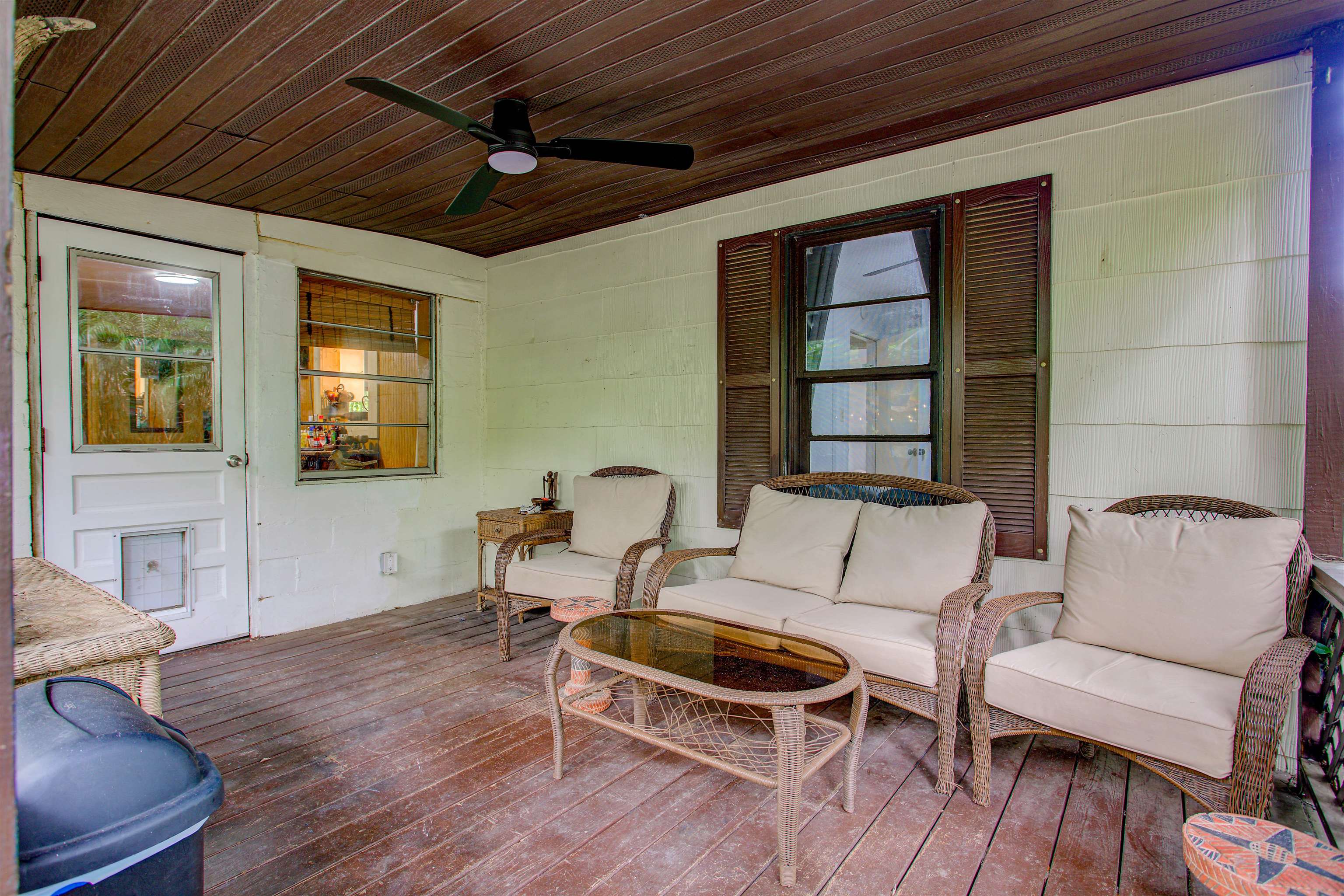 Image 31 of 38 For 349 Abbey Ave