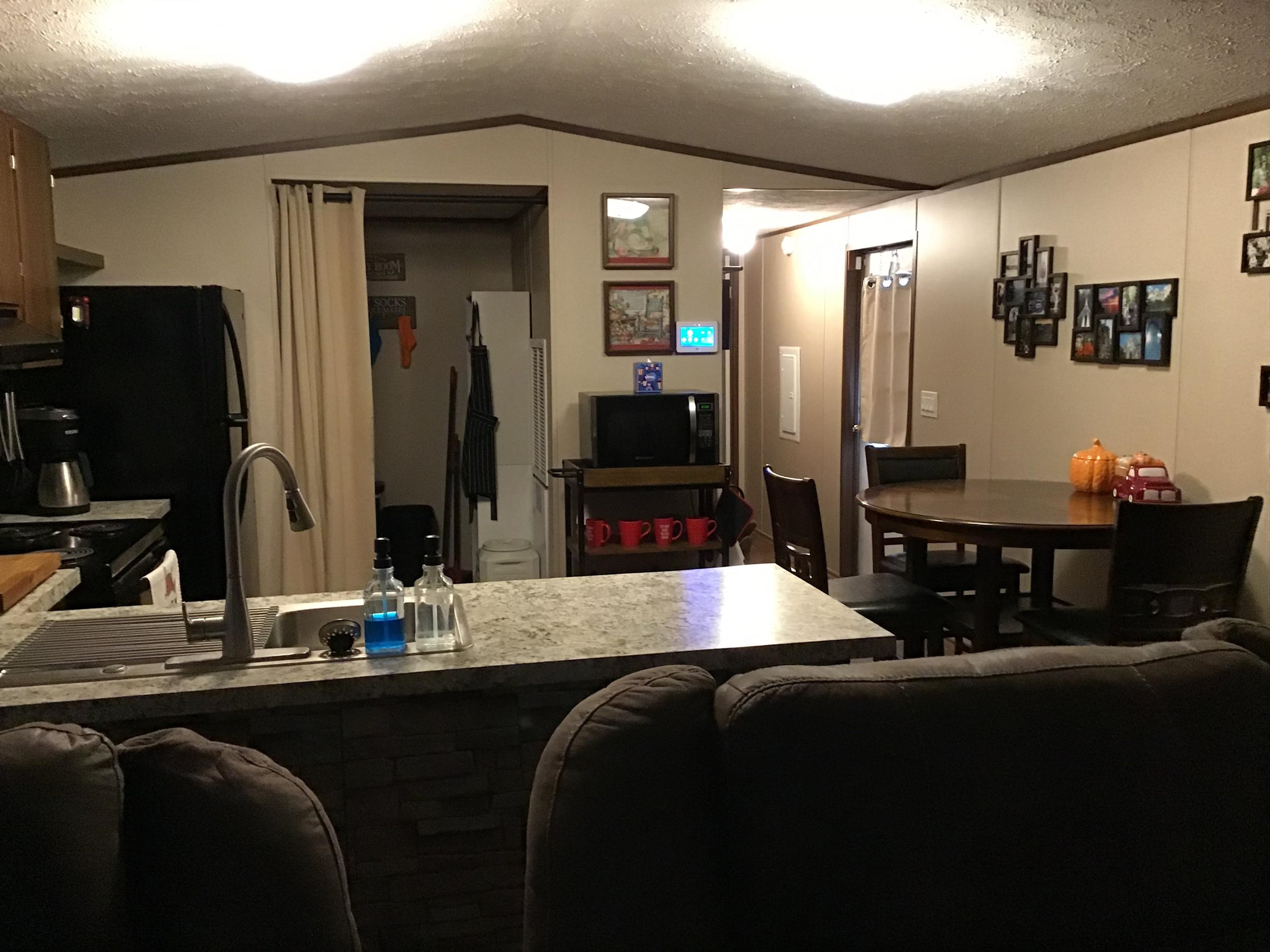 Image 11 of 21 For 10575 Allison Ave