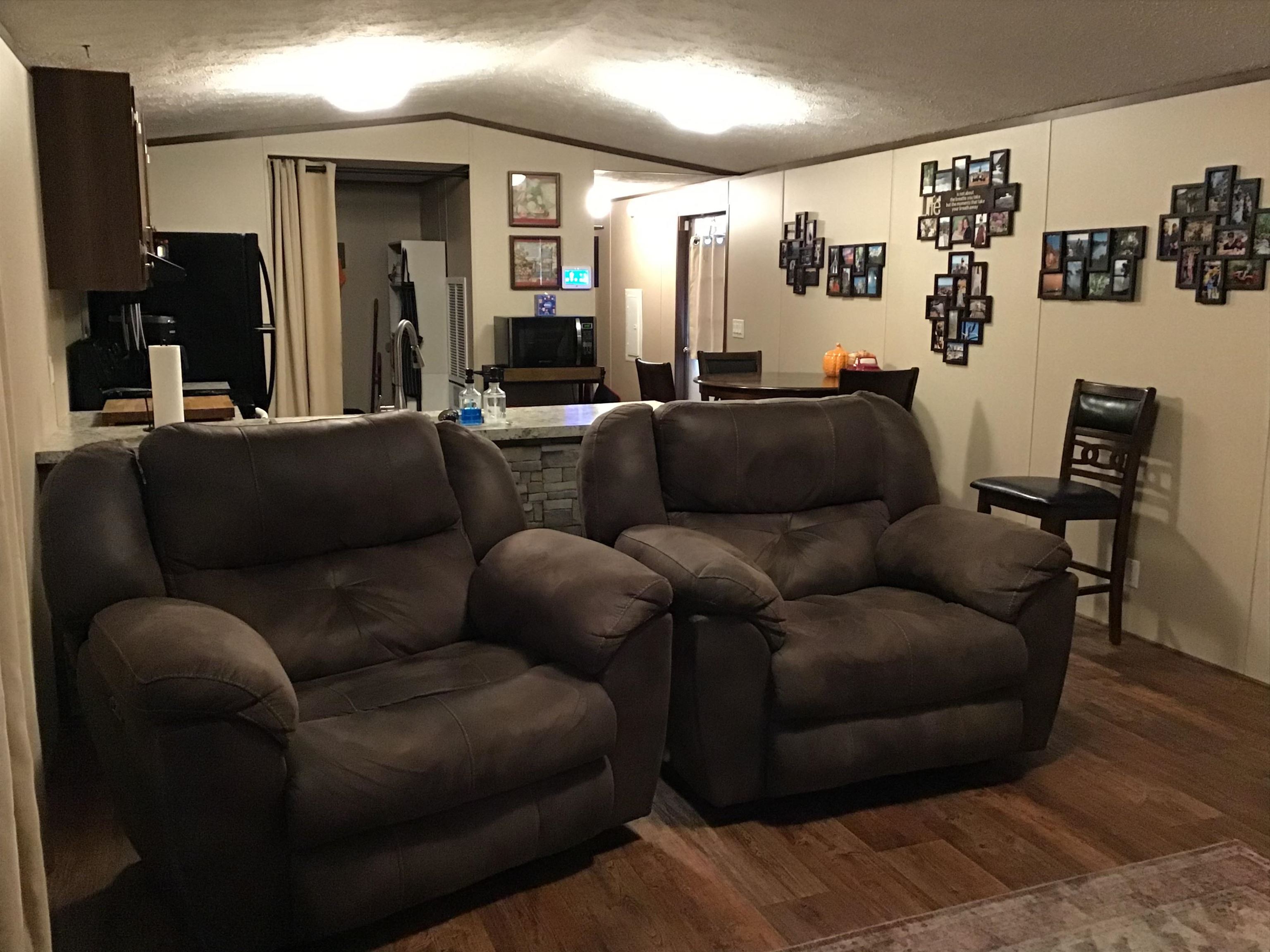 Image 14 of 21 For 10575 Allison Ave