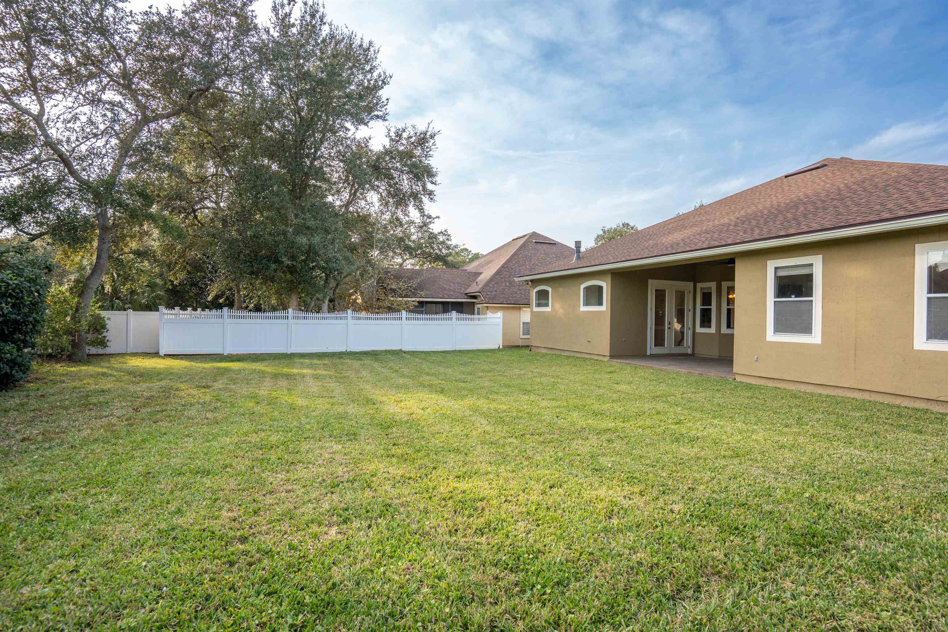 Image 43 of 60 For 709 Toria Ln