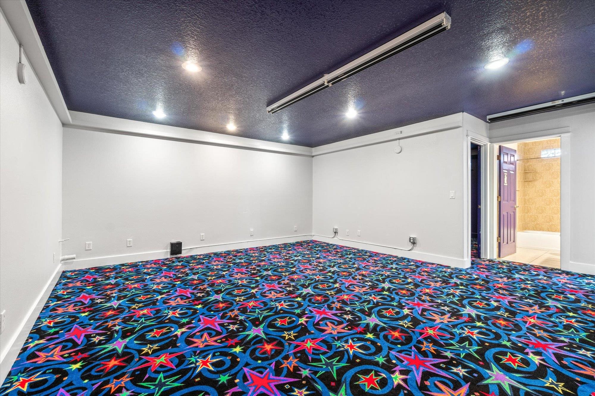 Image 31 of 45 For 505 F Street