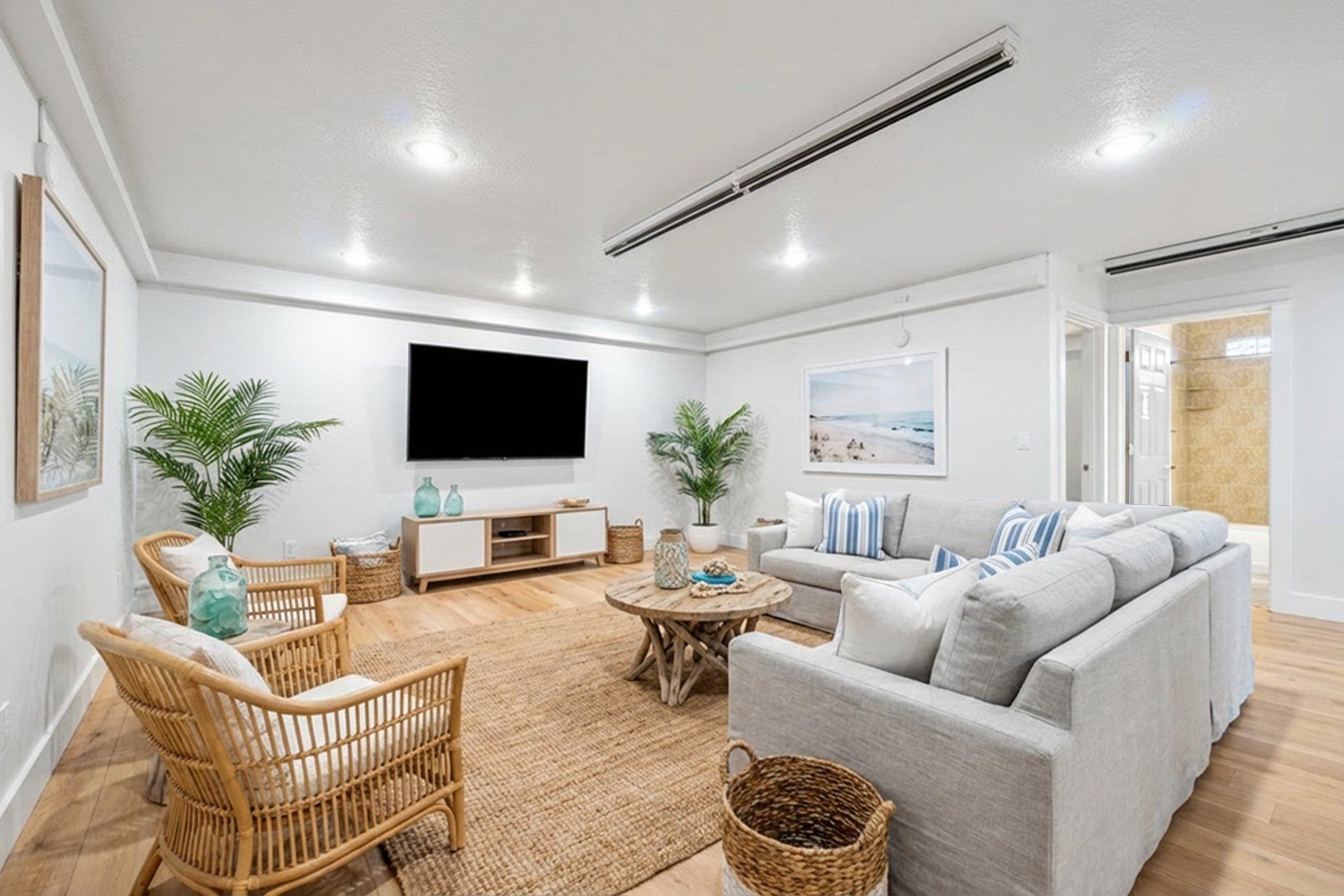 Image 32 of 45 For 505 F Street