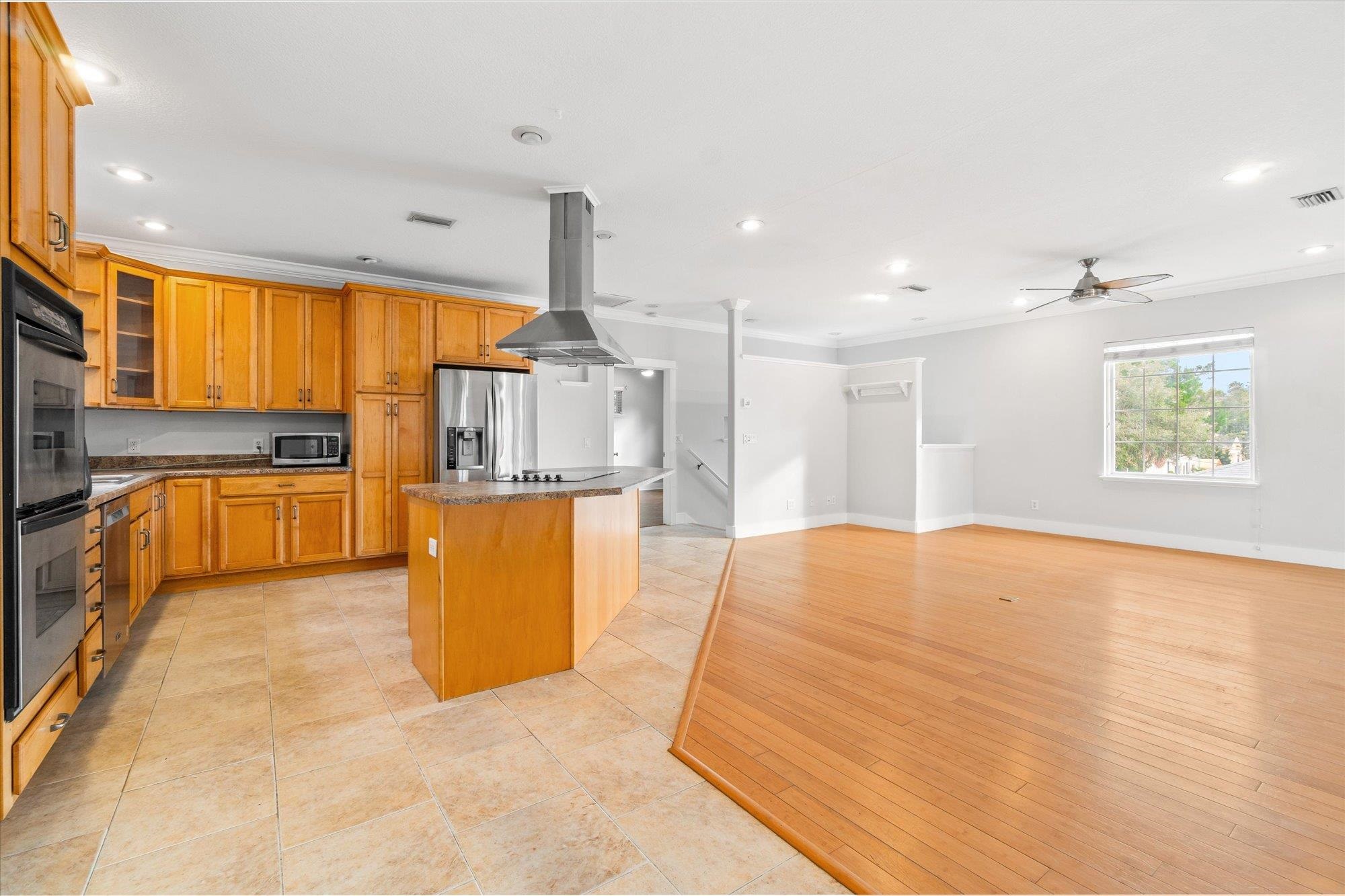 Image 7 of 45 For 505 F Street