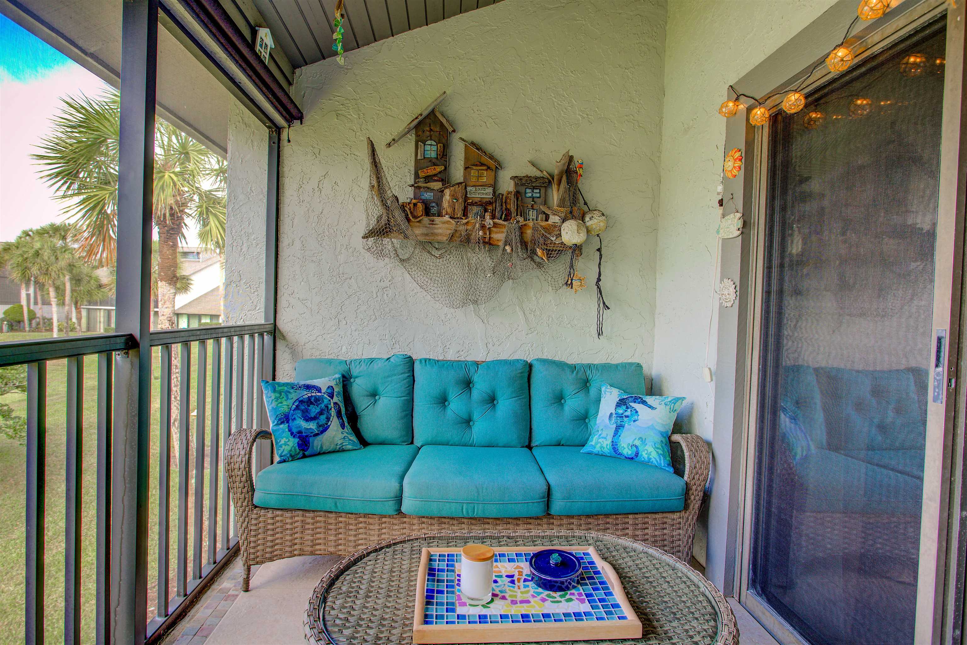 Image 11 of 51 For 48 Village Del Lago Cir  48