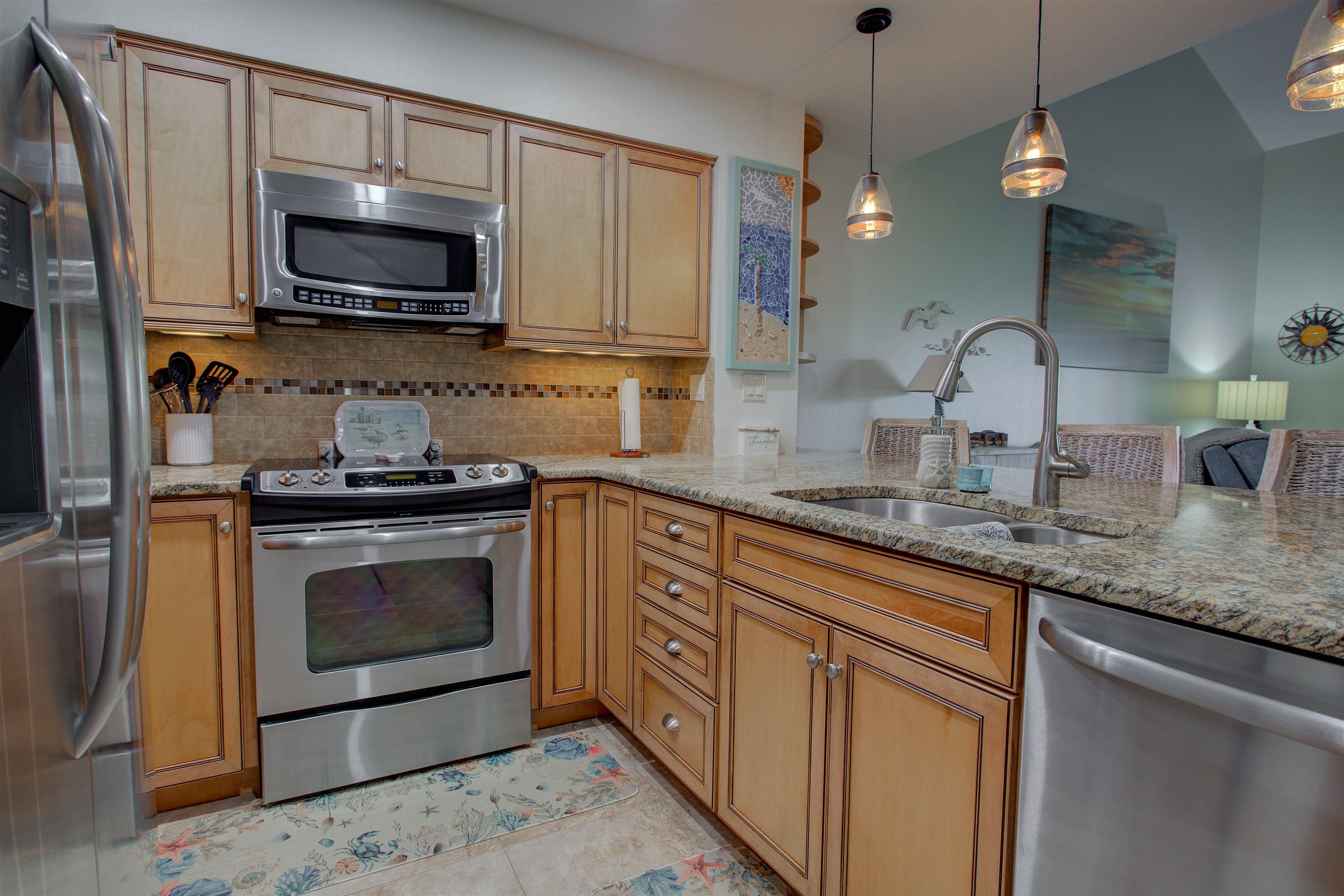 Image 17 of 51 For 48 Village Del Lago Cir  48