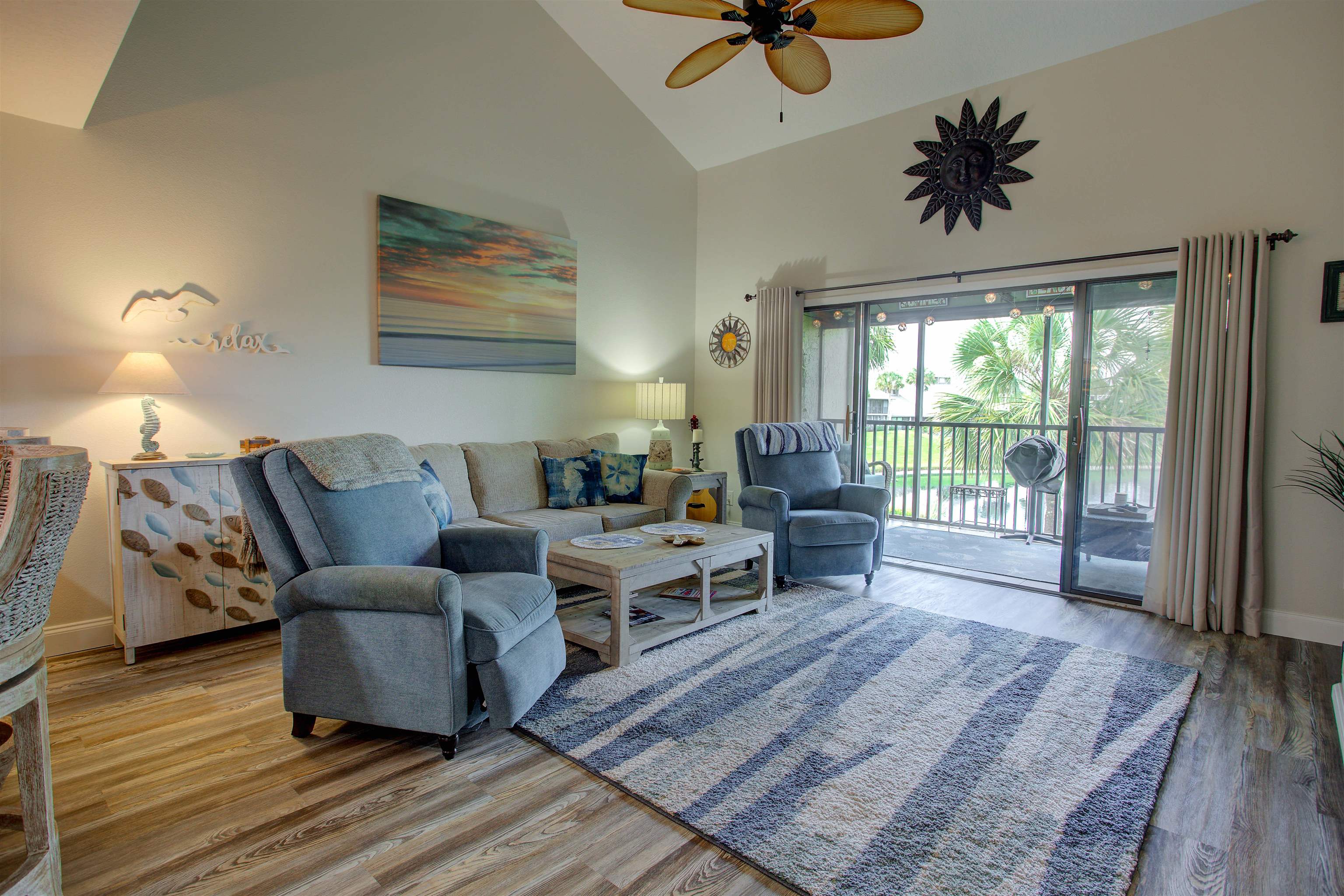 Image 2 of 51 For 48 Village Del Lago Cir  48