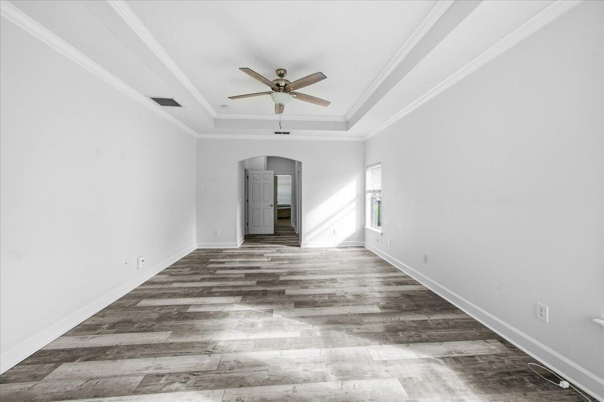 Image 15 of 68 For 605 Timber Pond Dr