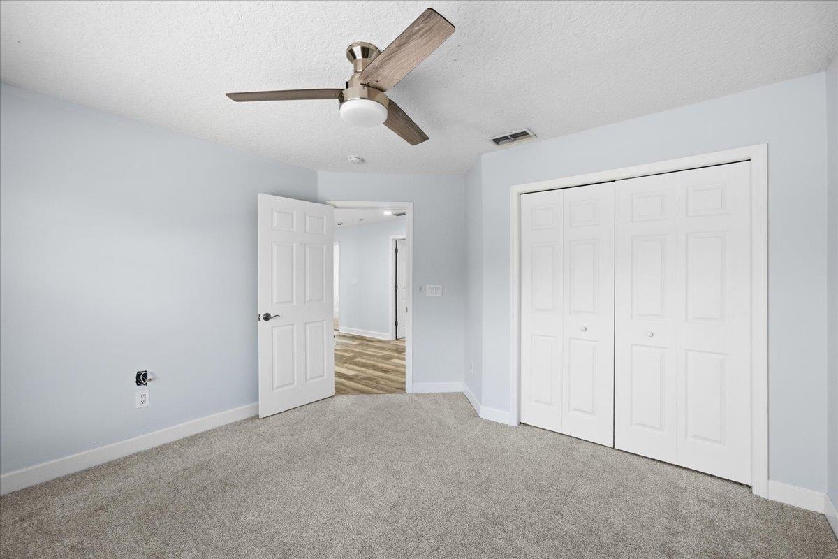 Image 26 of 68 For 605 Timber Pond Dr