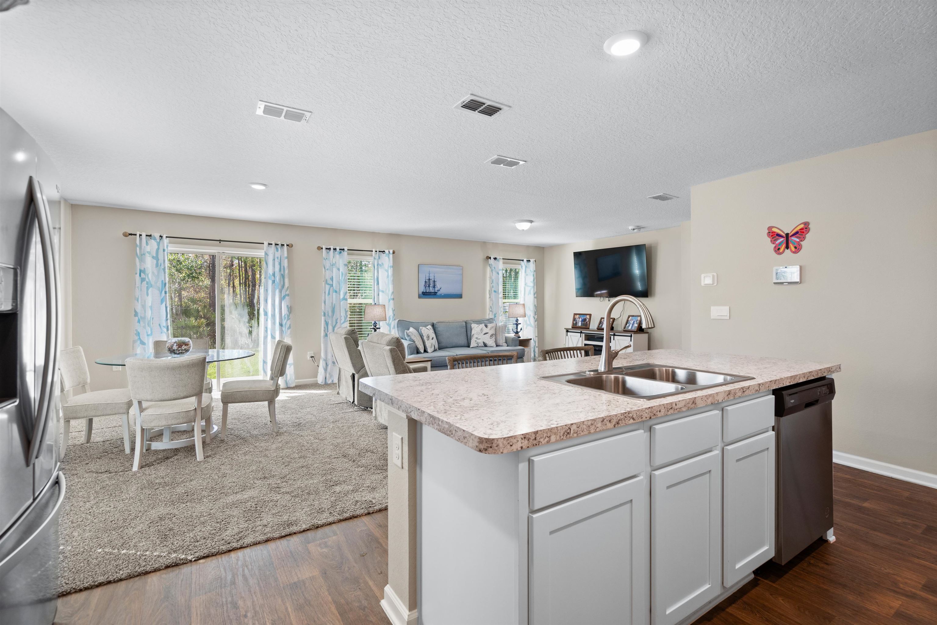 Image 10 of 26 For 408 Falcon Ridge Road