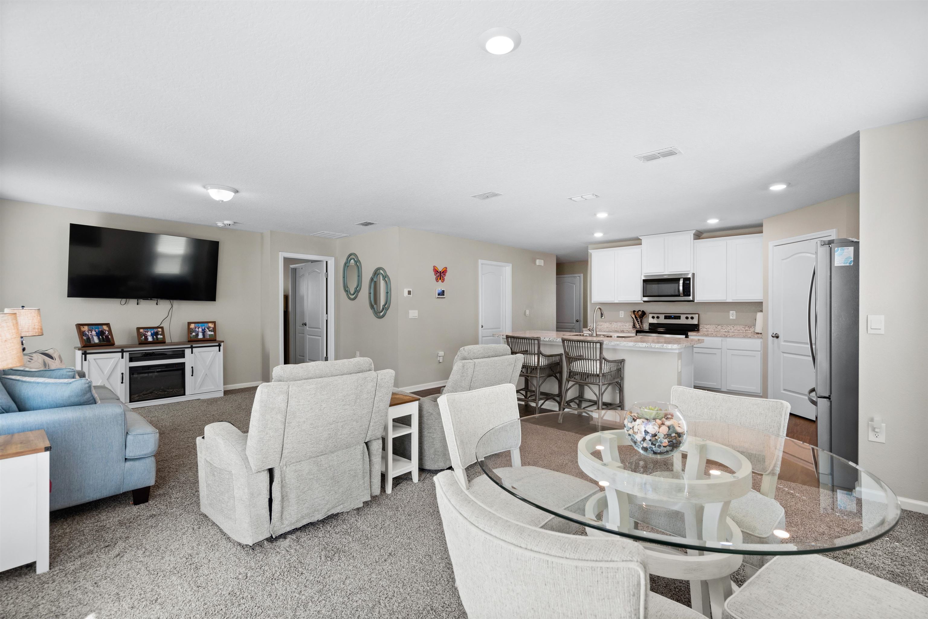 Image 13 of 26 For 408 Falcon Ridge Road