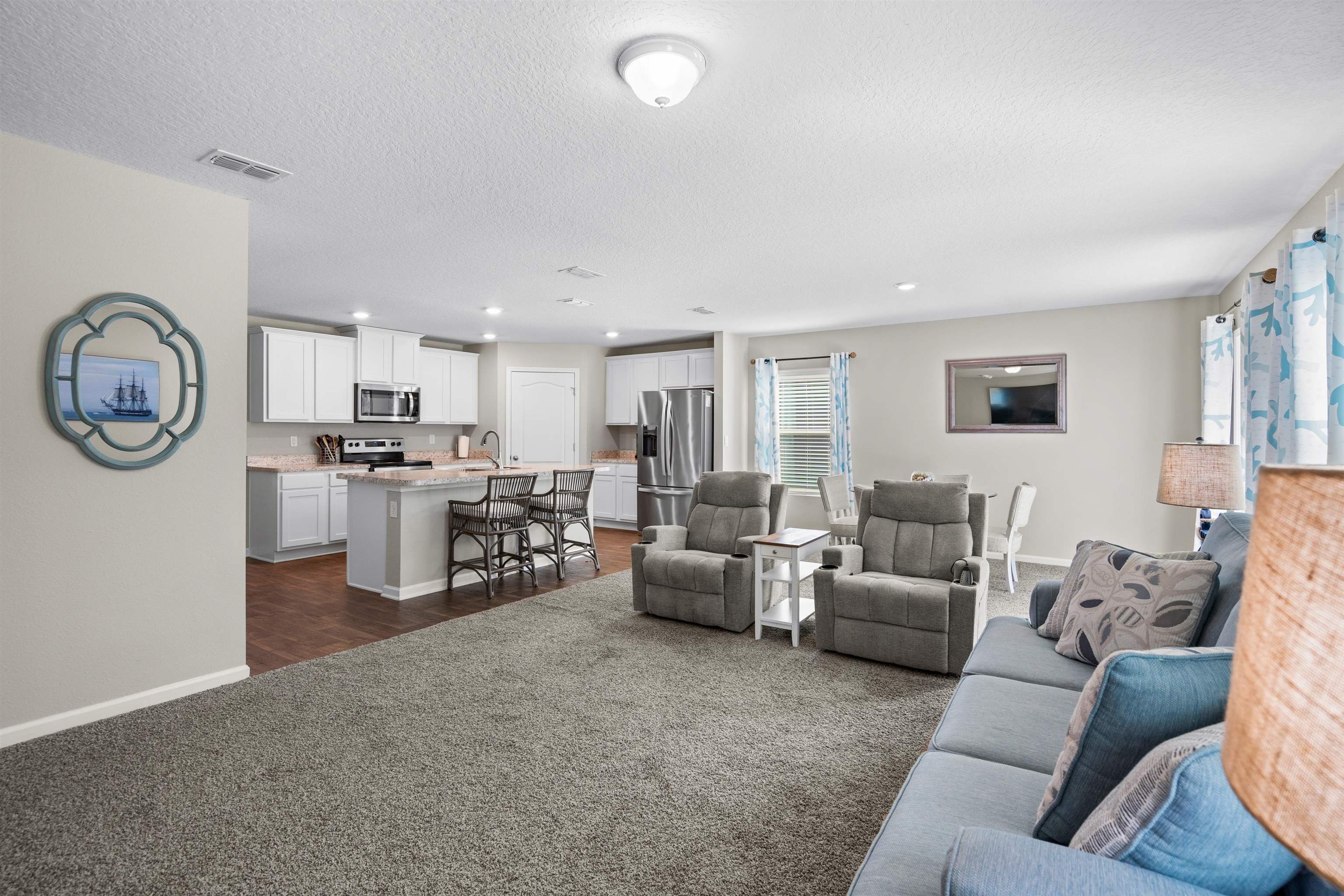 Image 14 of 26 For 408 Falcon Ridge Road