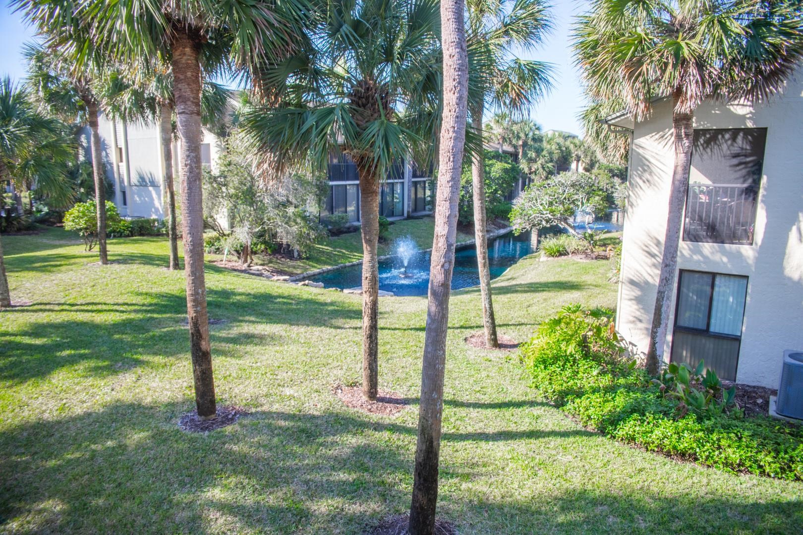 Image 5 of 47 For 17 Village Del Prado Cir