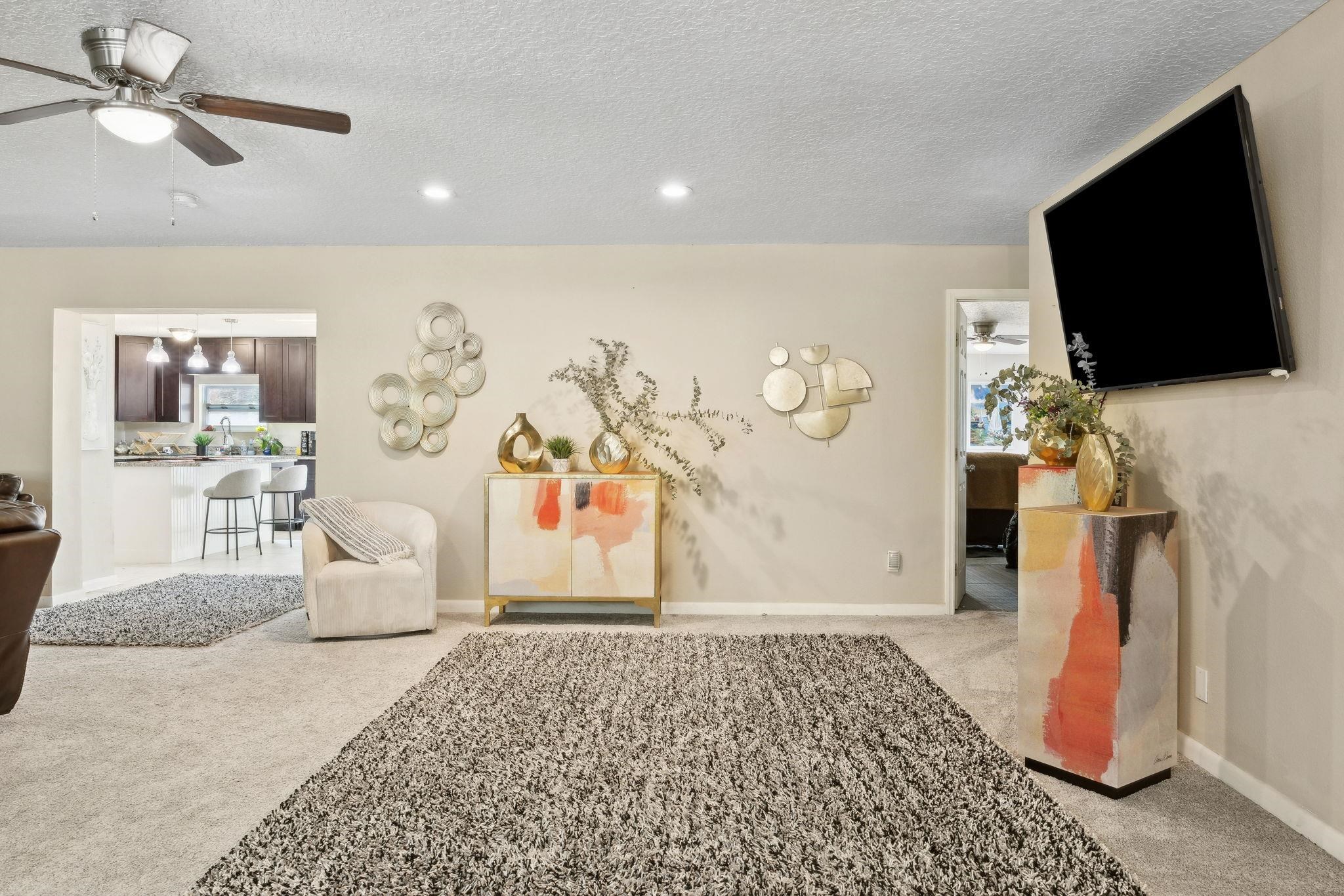 Image 16 of 94 For 121 Herja Acre Ln