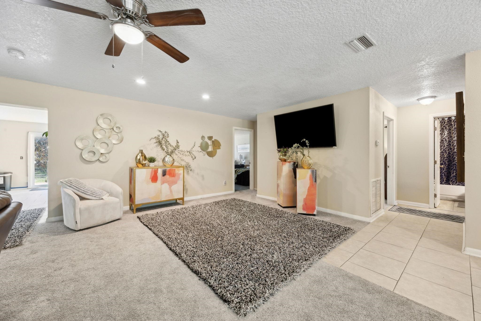 Image 17 of 94 For 121 Herja Acre Ln