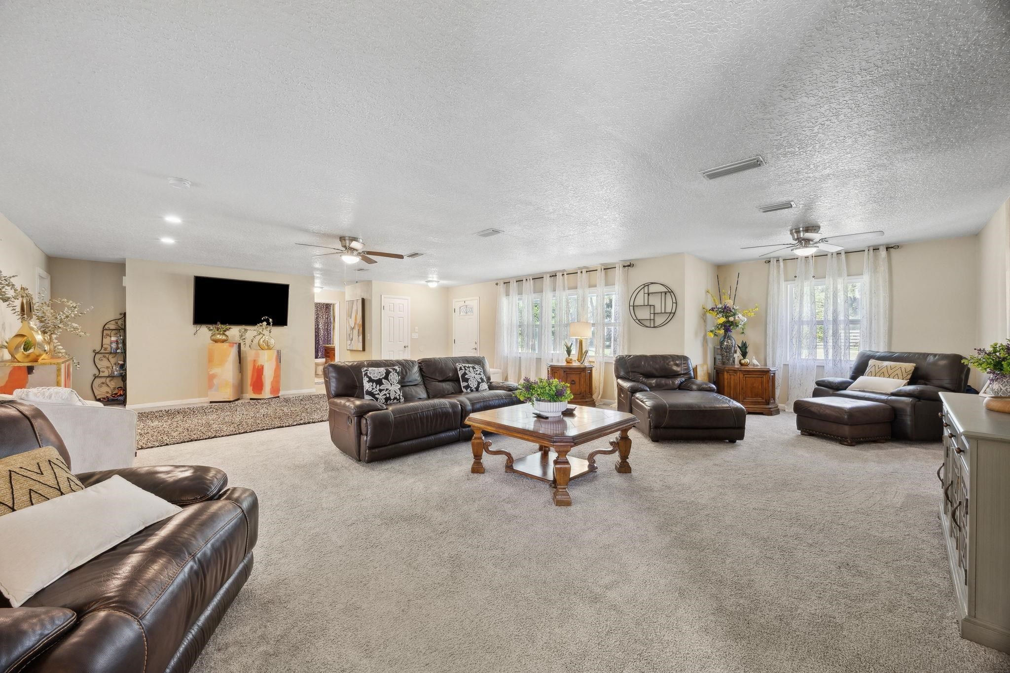 Image 23 of 94 For 121 Herja Acre Ln