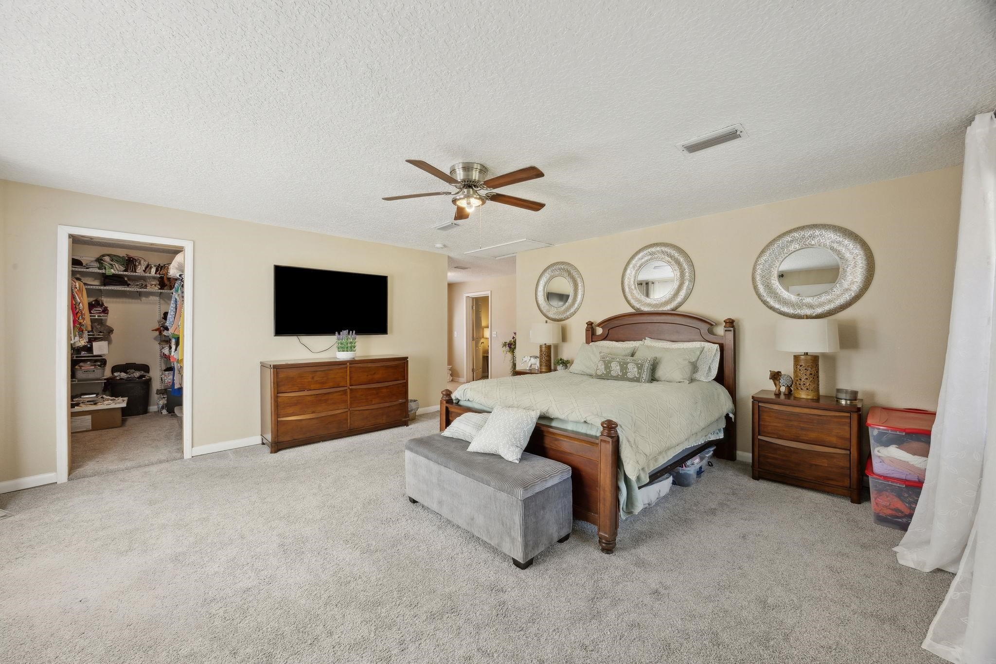 Image 39 of 94 For 121 Herja Acre Ln