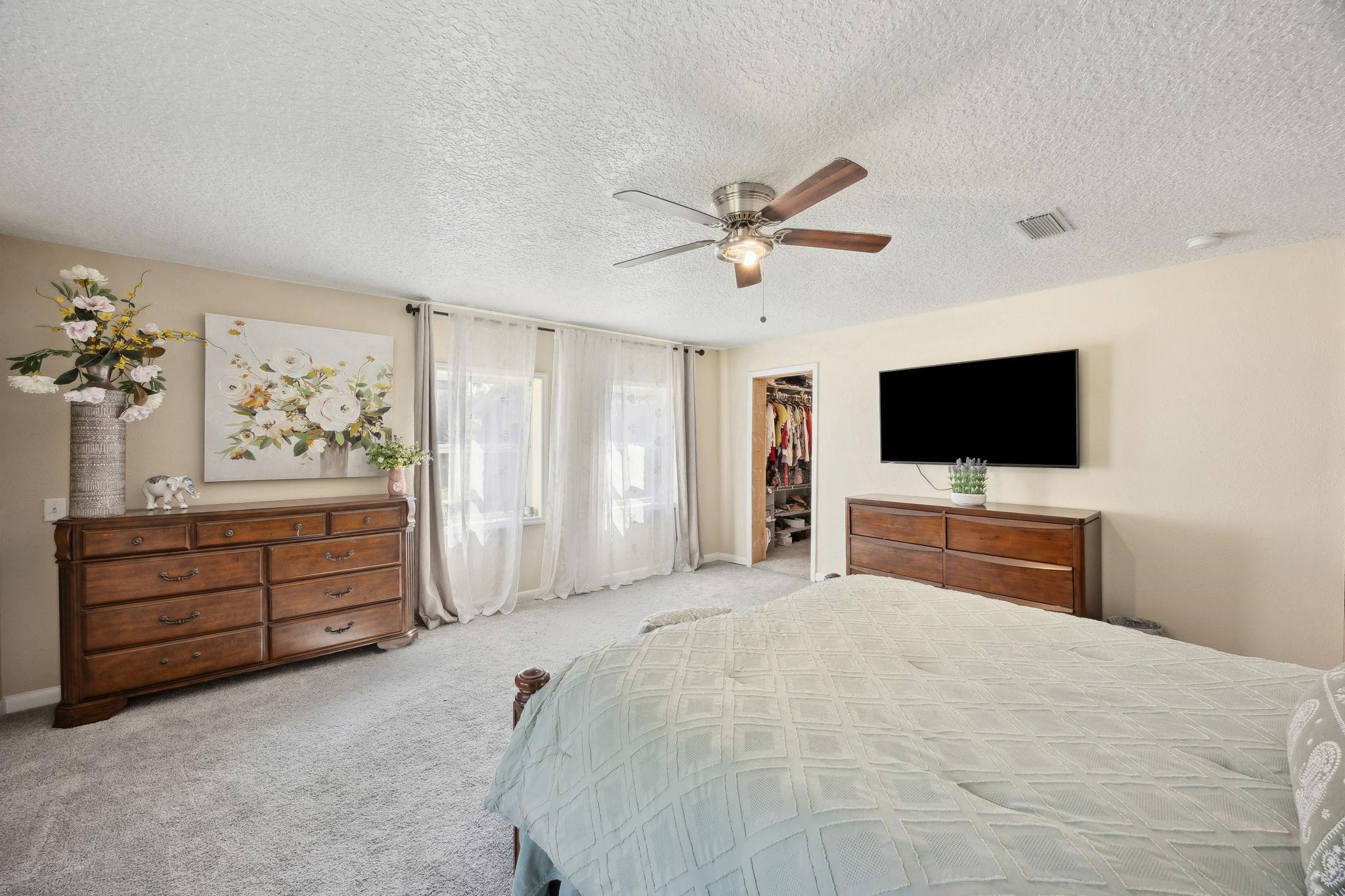 Image 40 of 94 For 121 Herja Acre Ln