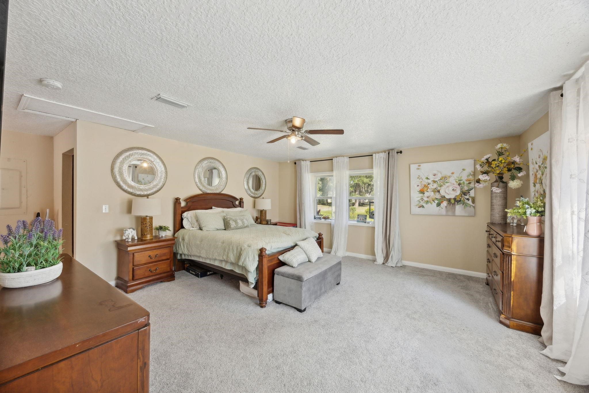 Image 41 of 94 For 121 Herja Acre Ln